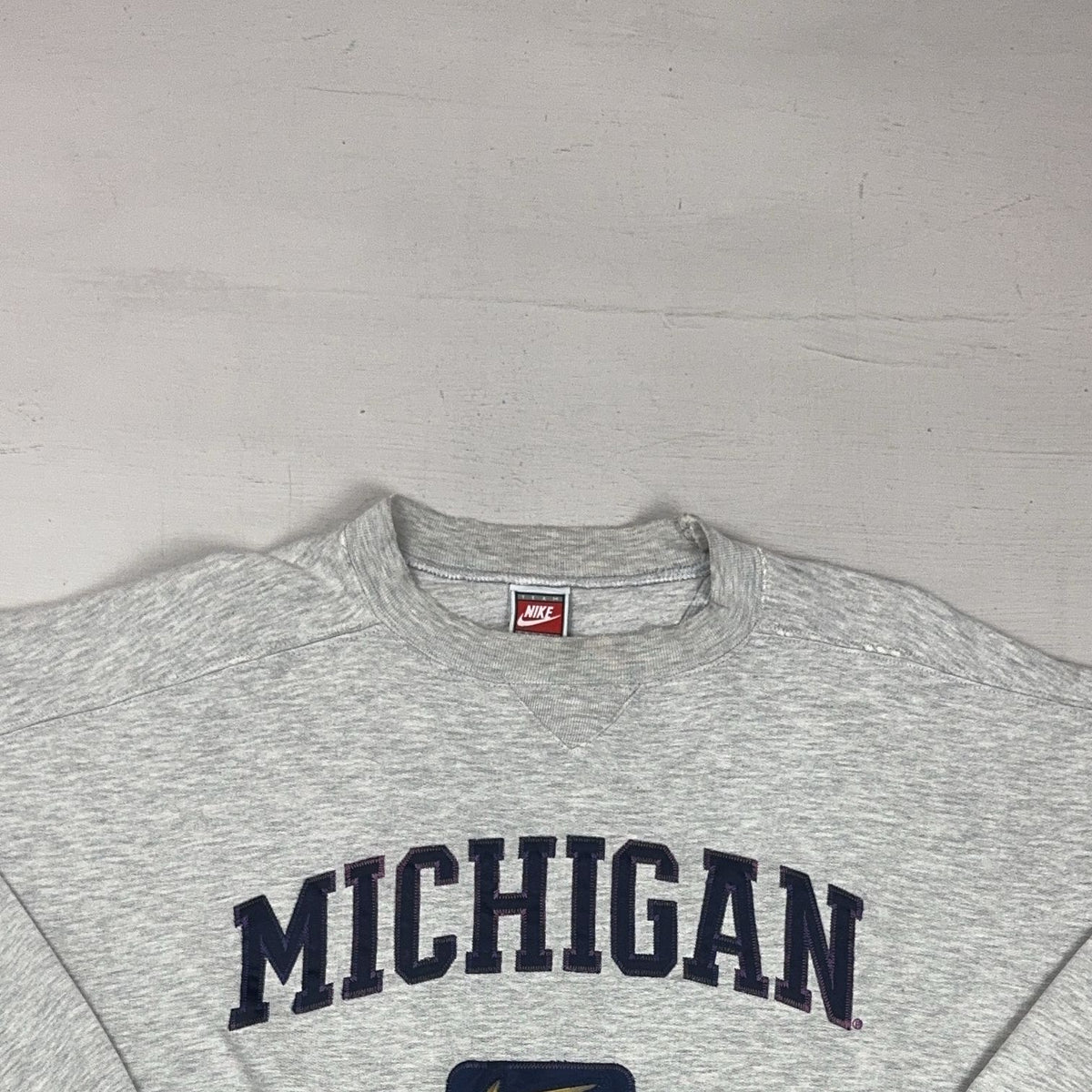 Vintage Nike Grey Michigan Sweatshirt (L)
