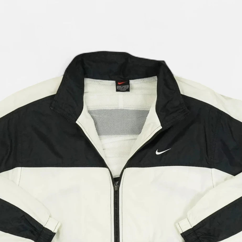 Vintage Nike Black Trackjacket (S)
