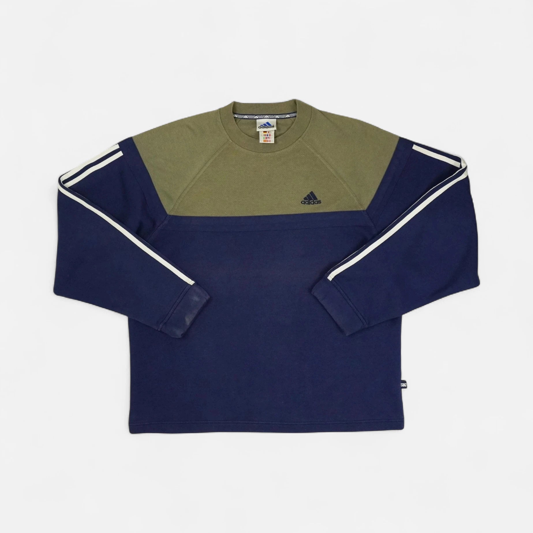 Vintage Adidas Blue Sweatshirt (XL)
