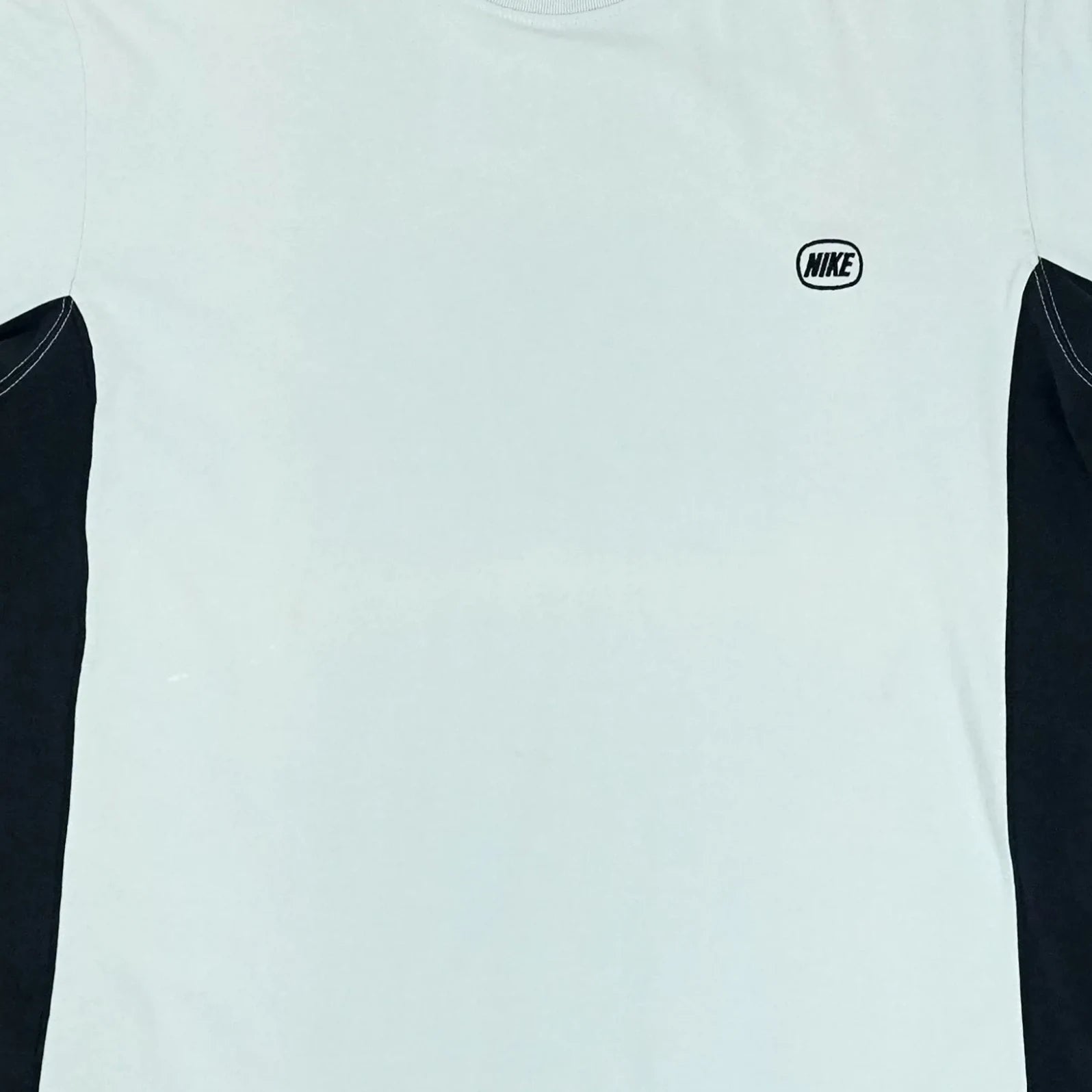 Vintage Nike White T-shirt (XL)