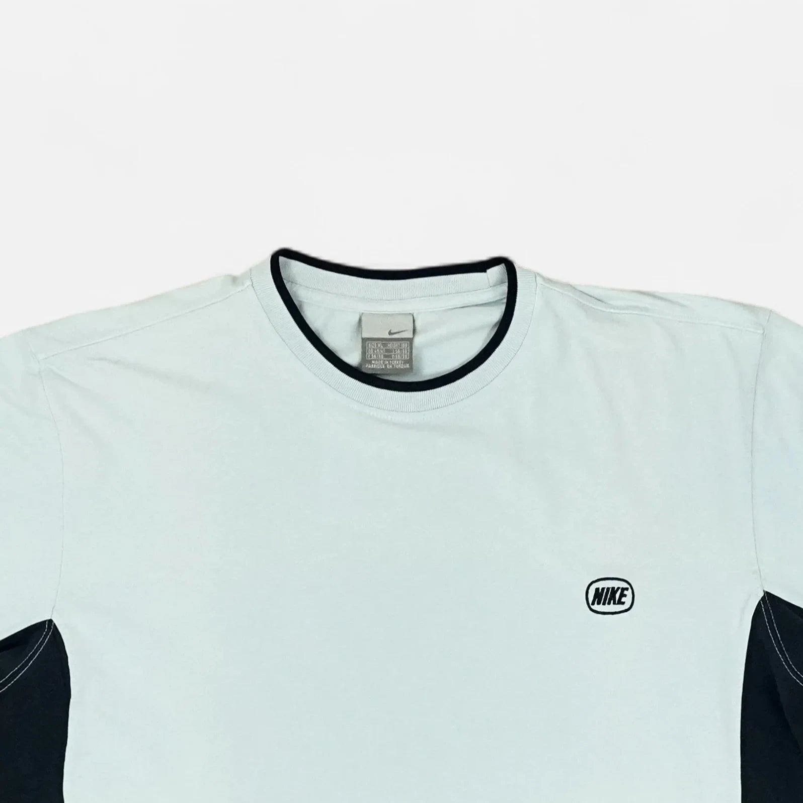 Vintage Nike White T-shirt (XL)