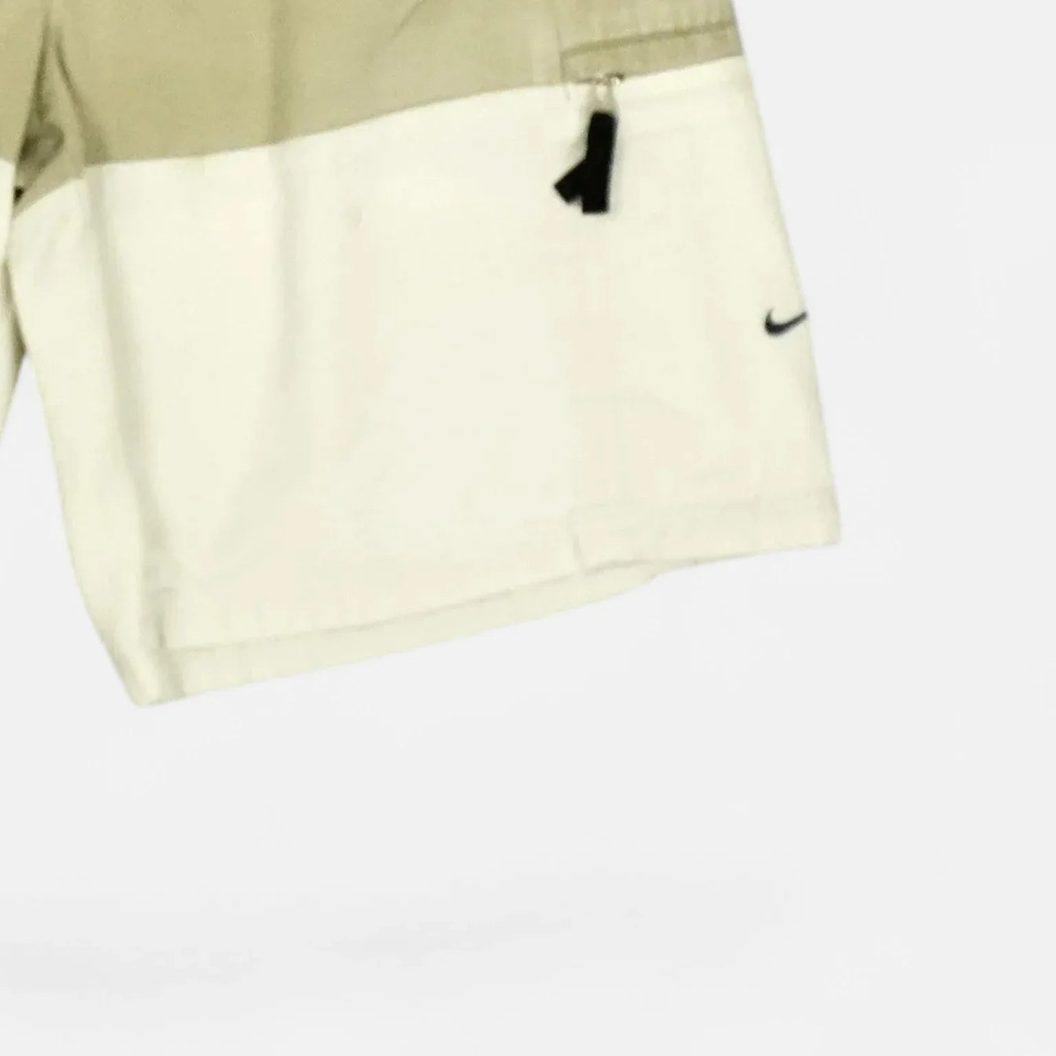 Vintage Nike Beige Shorts (XL)
