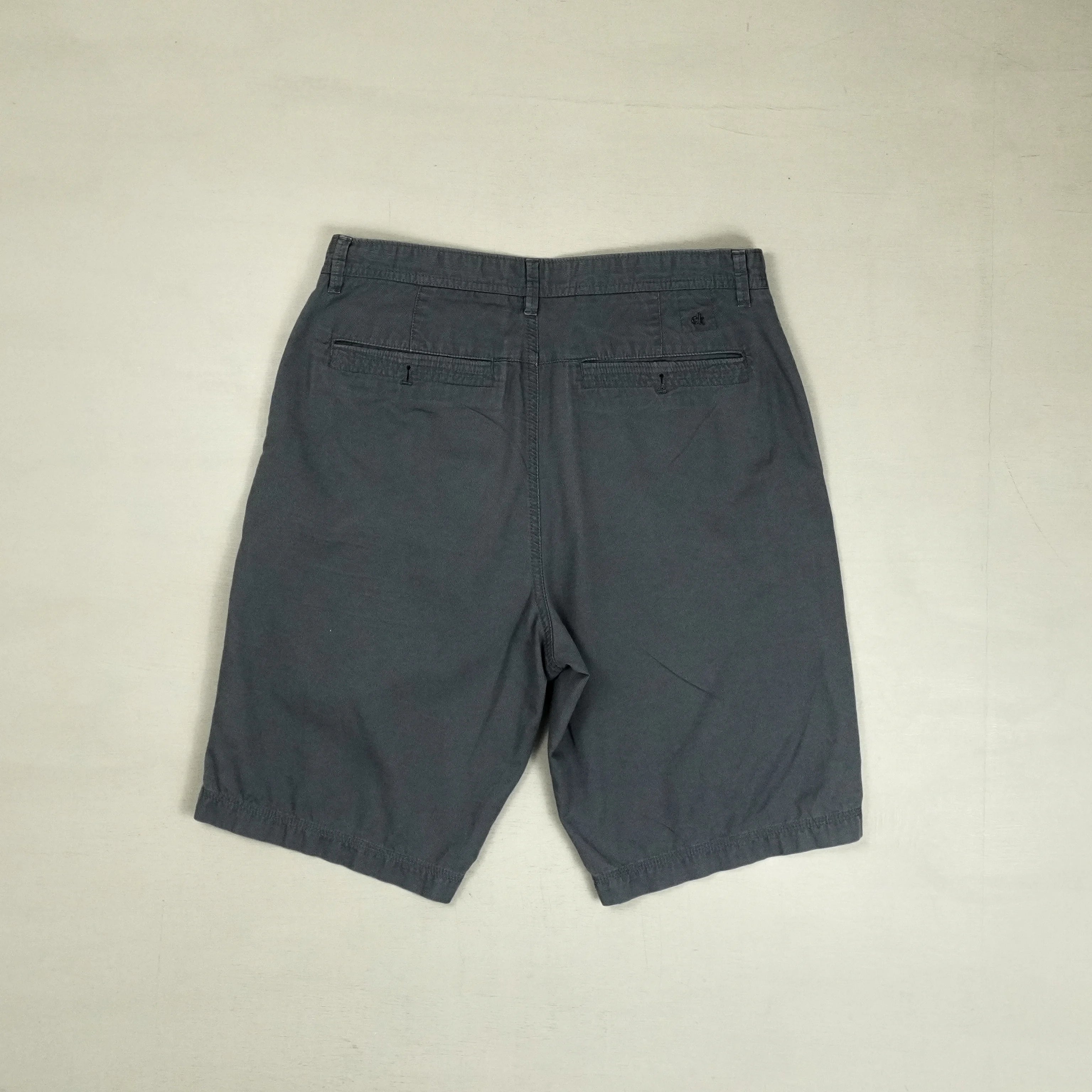 Vintage Calvin Klein Grey Shorts (32)