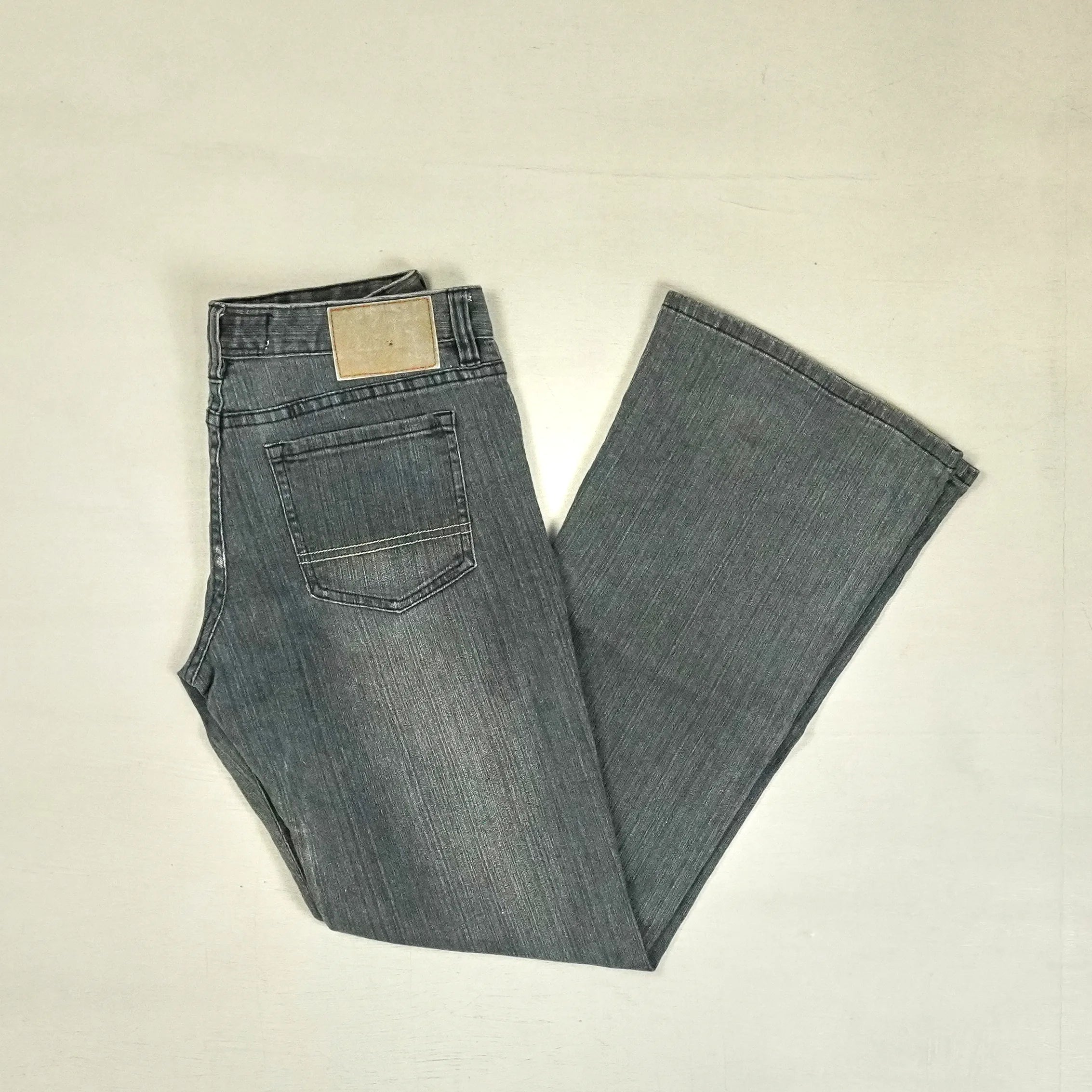 Levis Vintage Grey Jeans ( 28 X 29 )