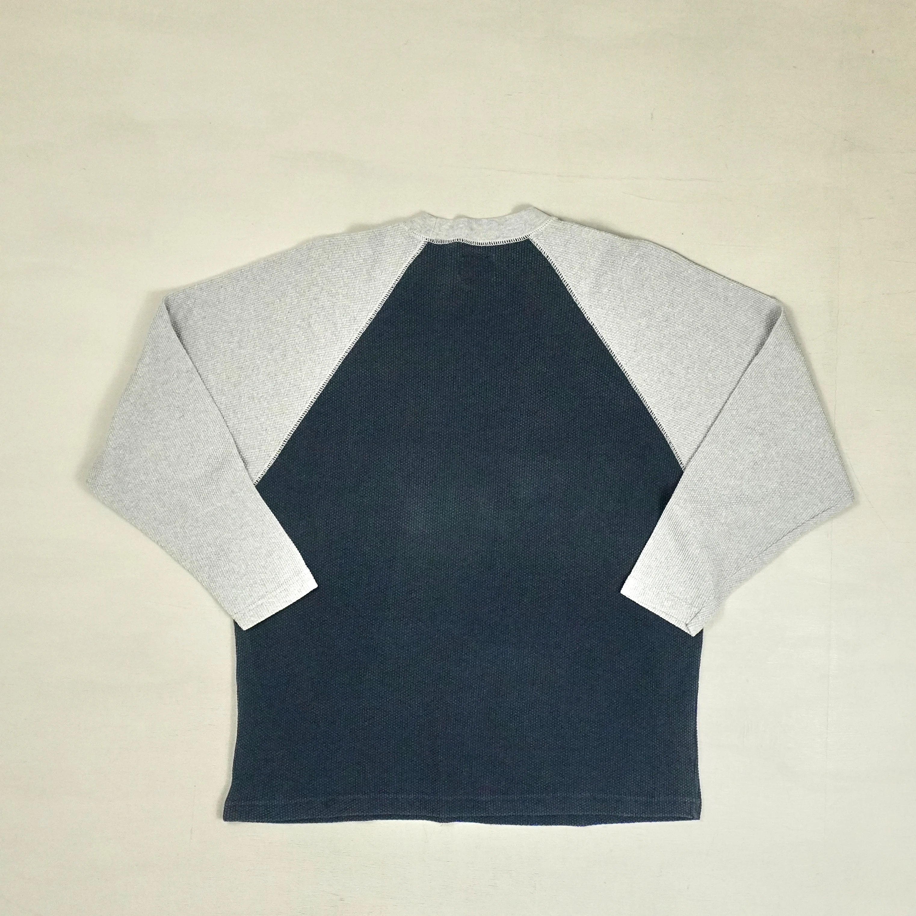 Vintage Levis Grey Sweatshirt (M)