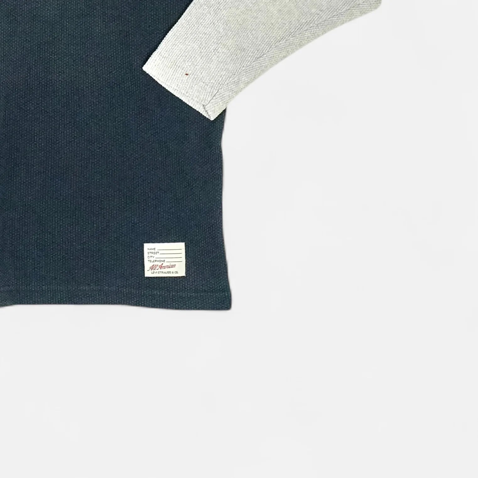 Vintage Levis Grey Sweatshirt (M)