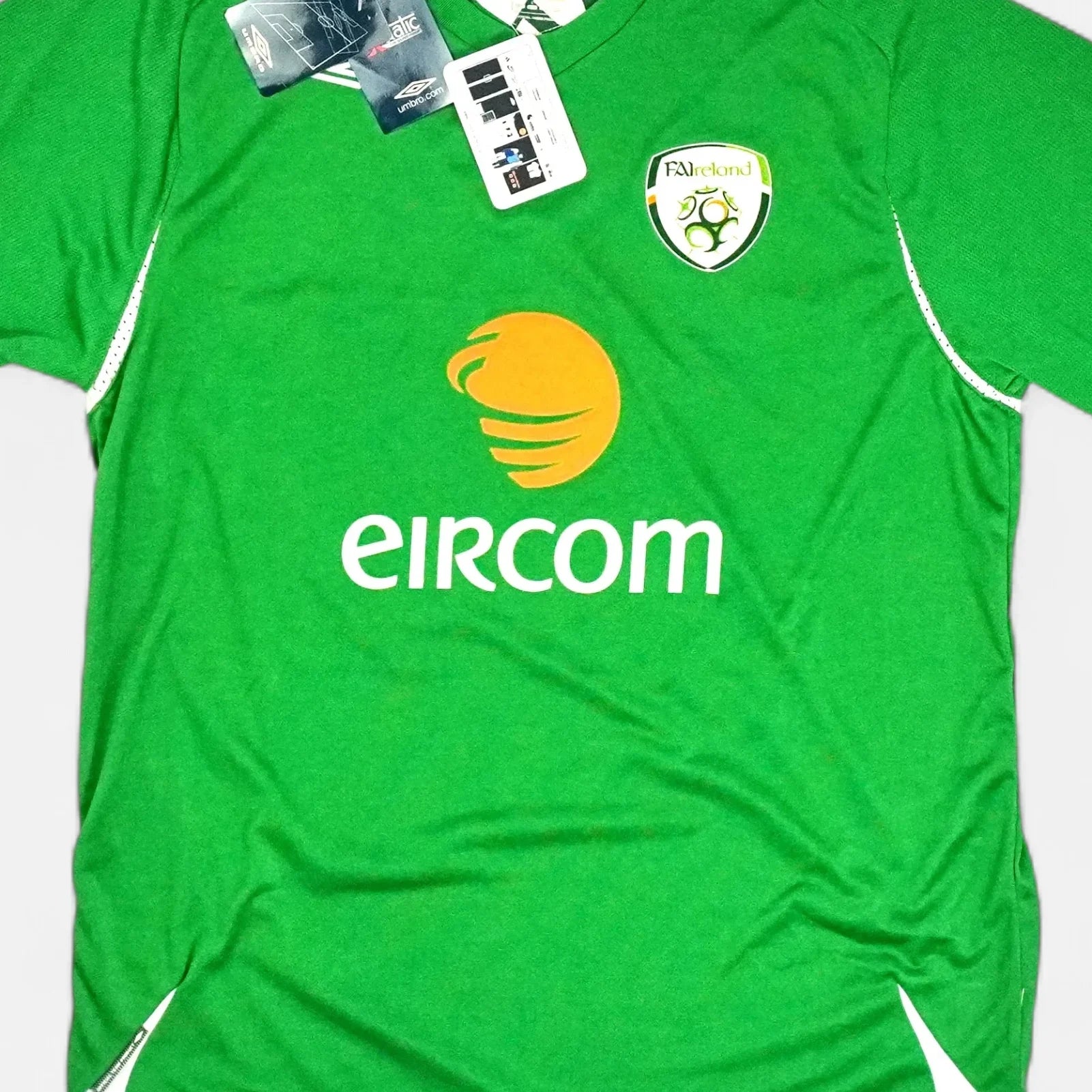 Republic Of Ireland 2006-2008 Umbro Home Jersey (L)