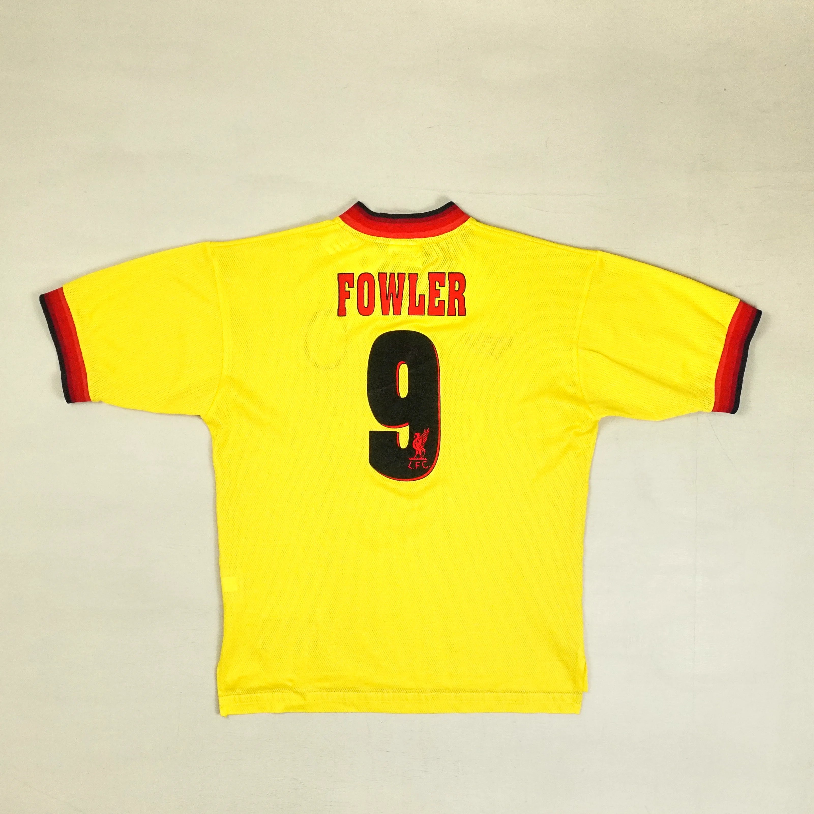 Liverpool Fowler 1996-1997 Reebok Away Jersey (M)