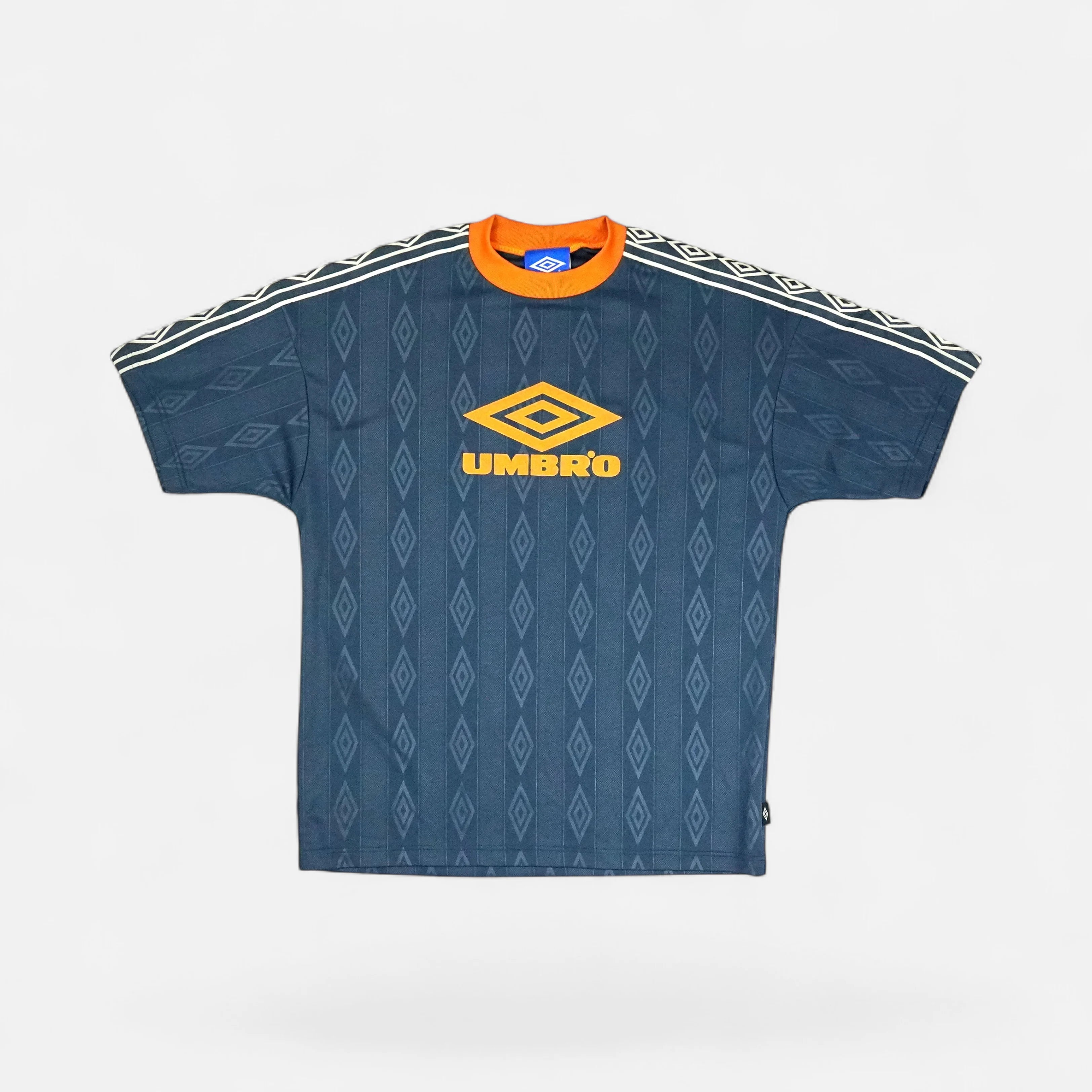 Vintage Umbro Navy Jersey (M)