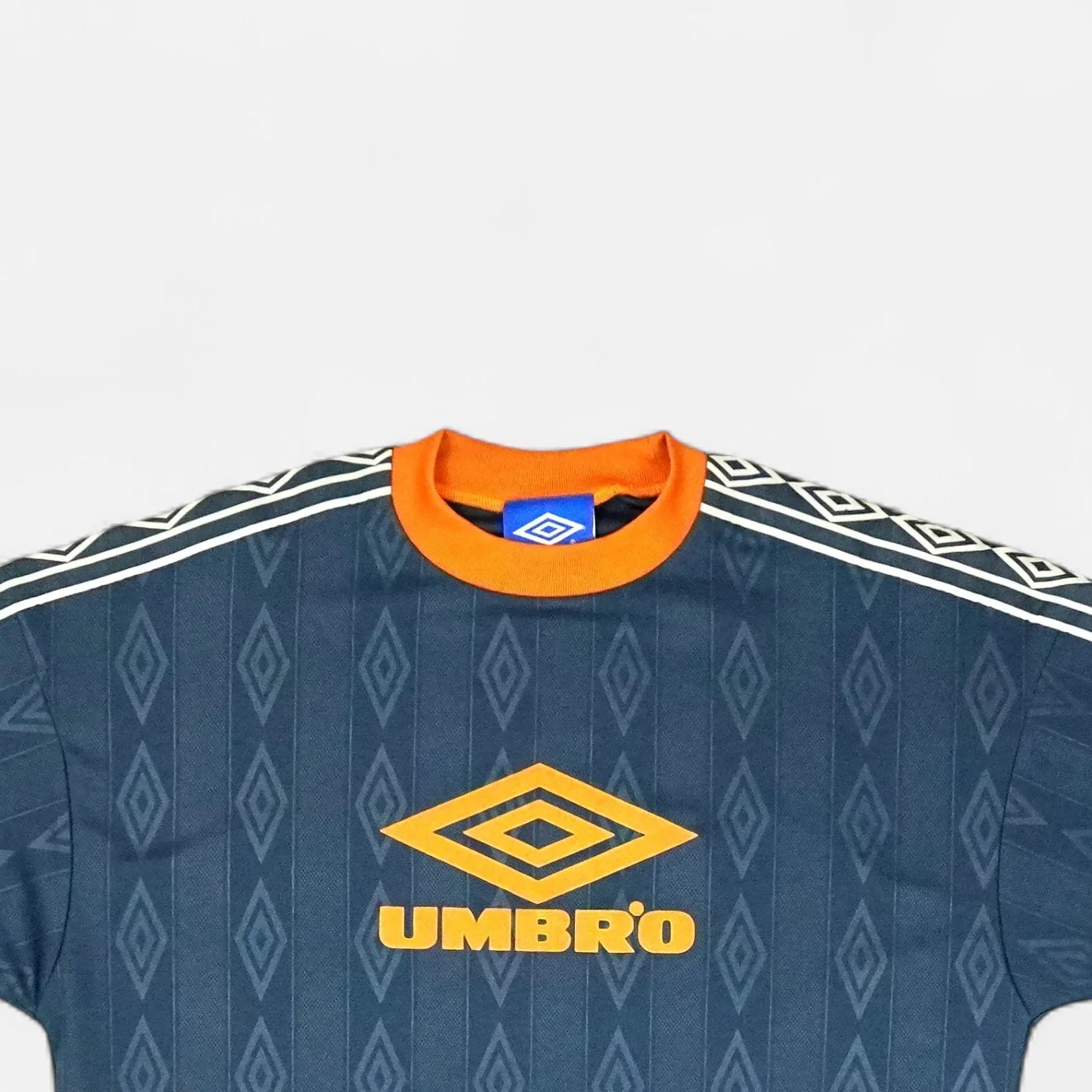Vintage Umbro Navy Jersey (M)