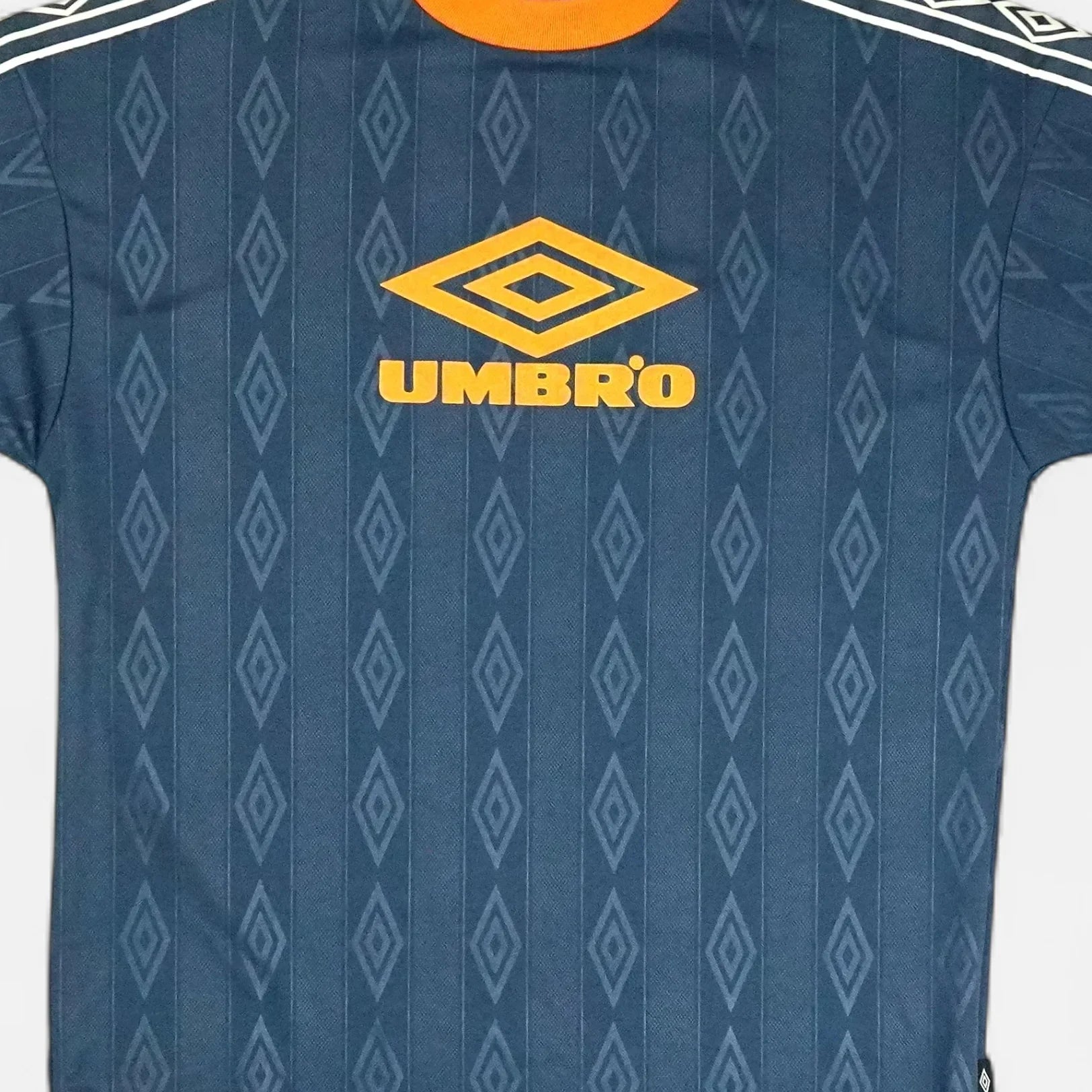 Vintage Umbro Navy Jersey (M)