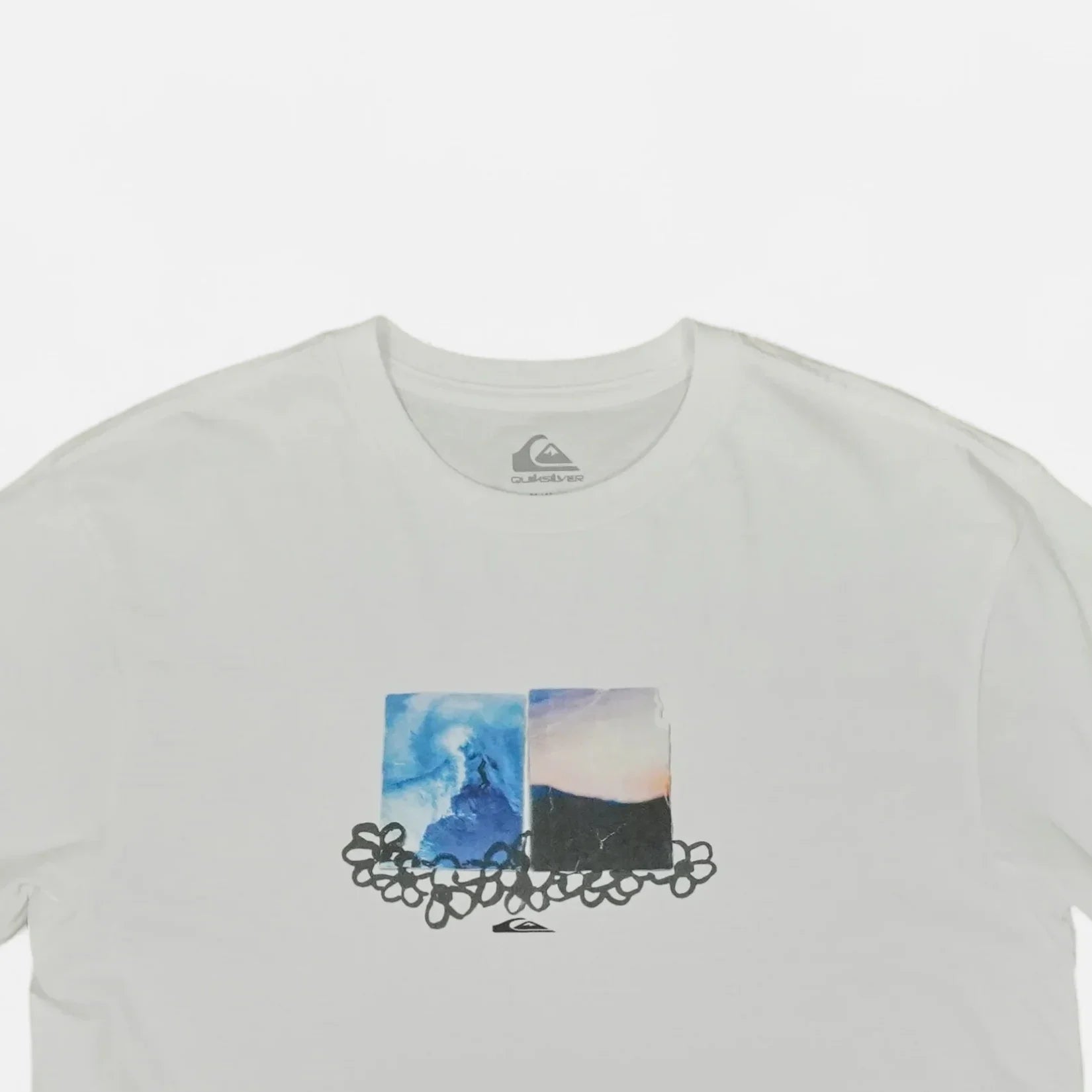 Vintage Quiksilver White T-shirt (M)