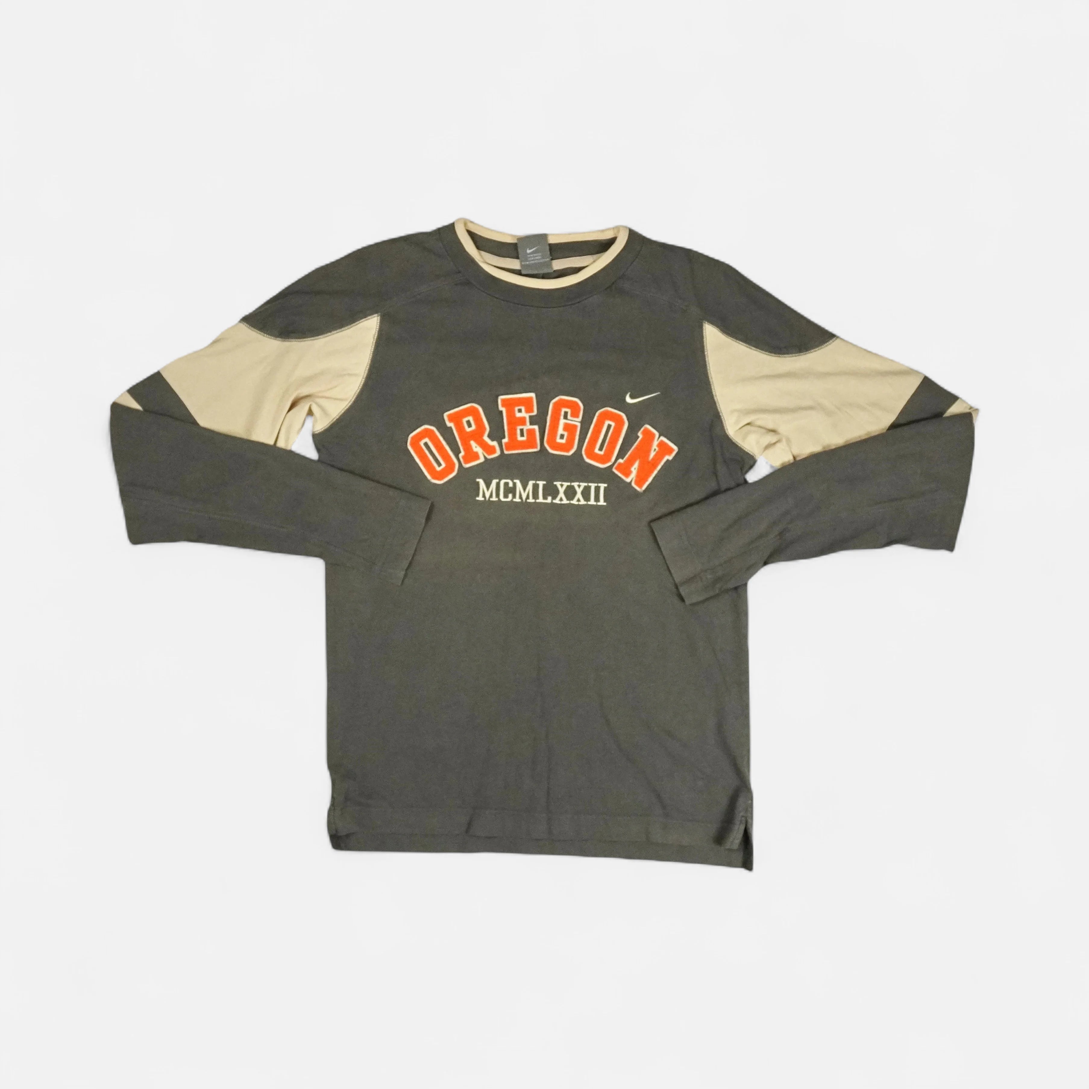 Vintage Nike Gray long sleeve t-shirt (XS)
