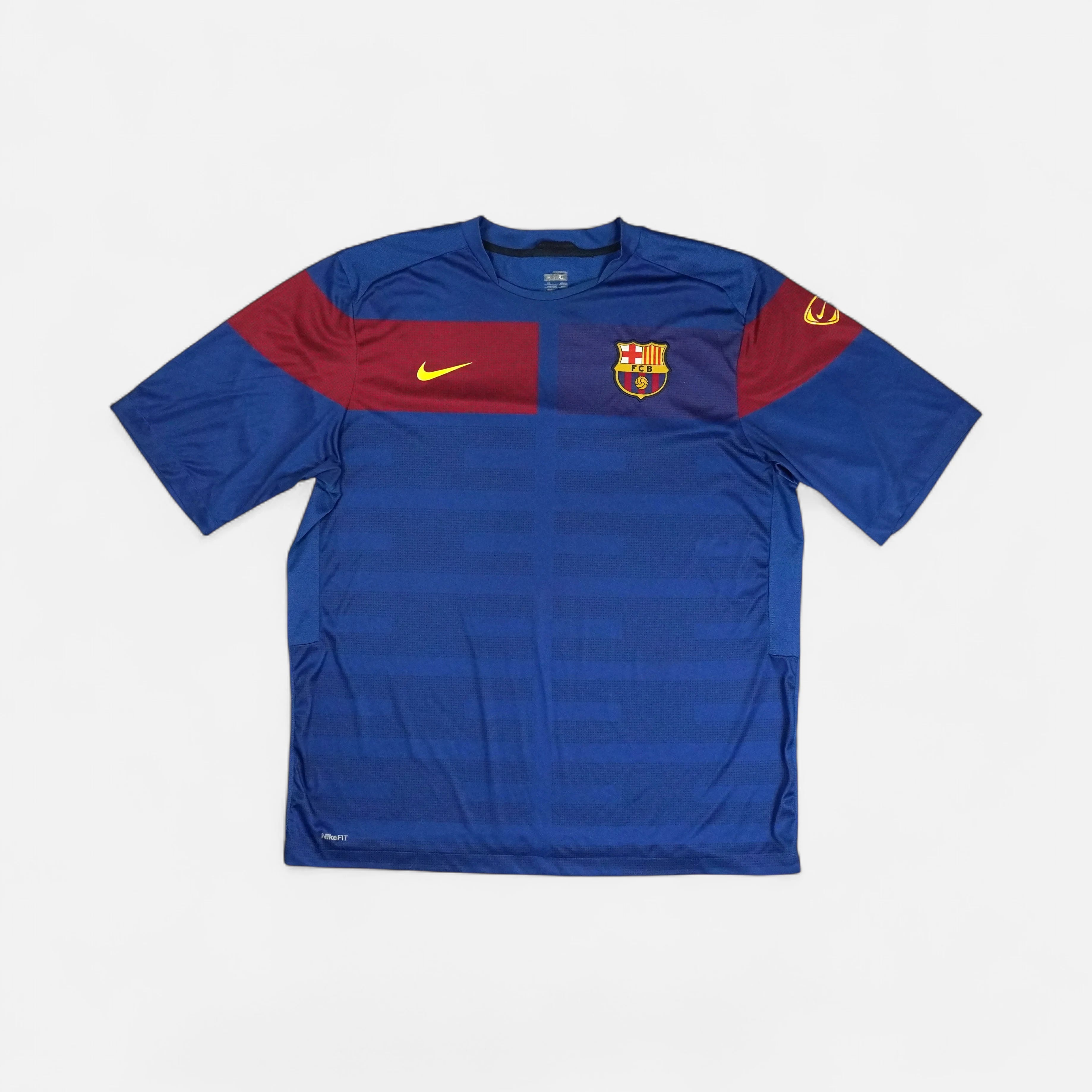 Vintage Nike Blue FC Barcelona Jersey (XL)