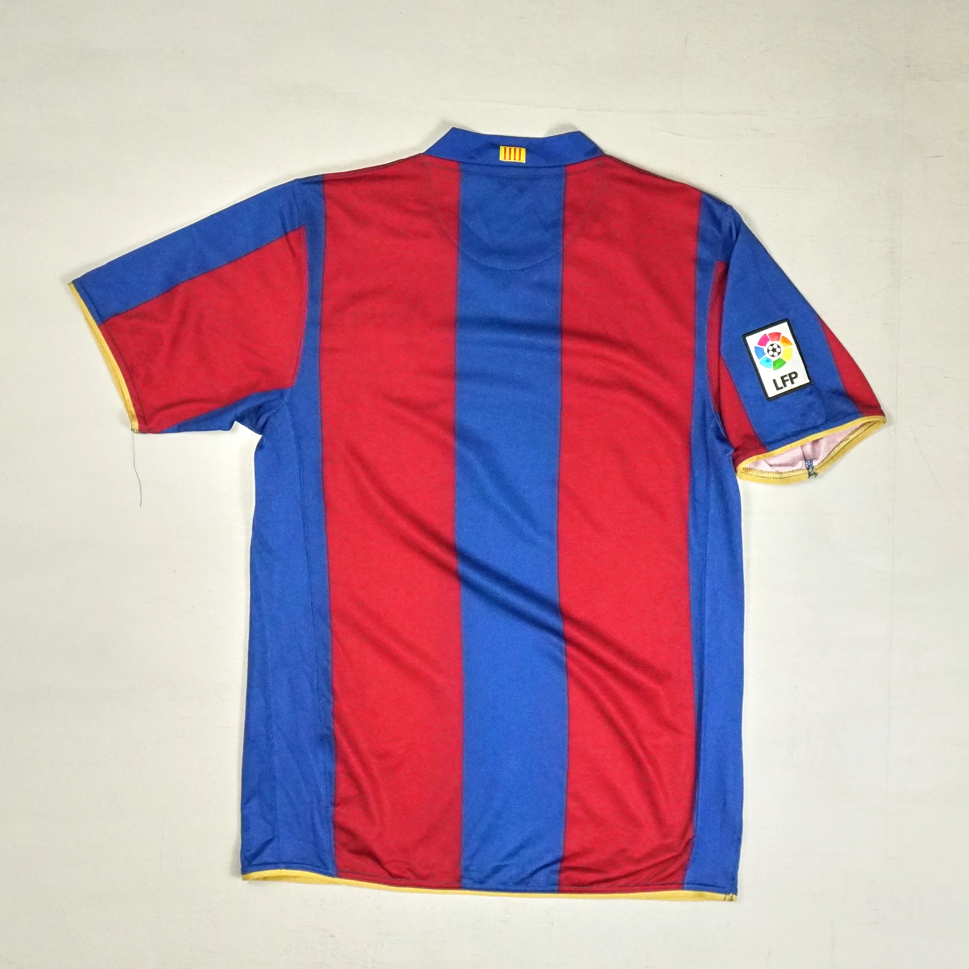 Fc Barcelona 2007-2008 Nike Home Jersey (M)