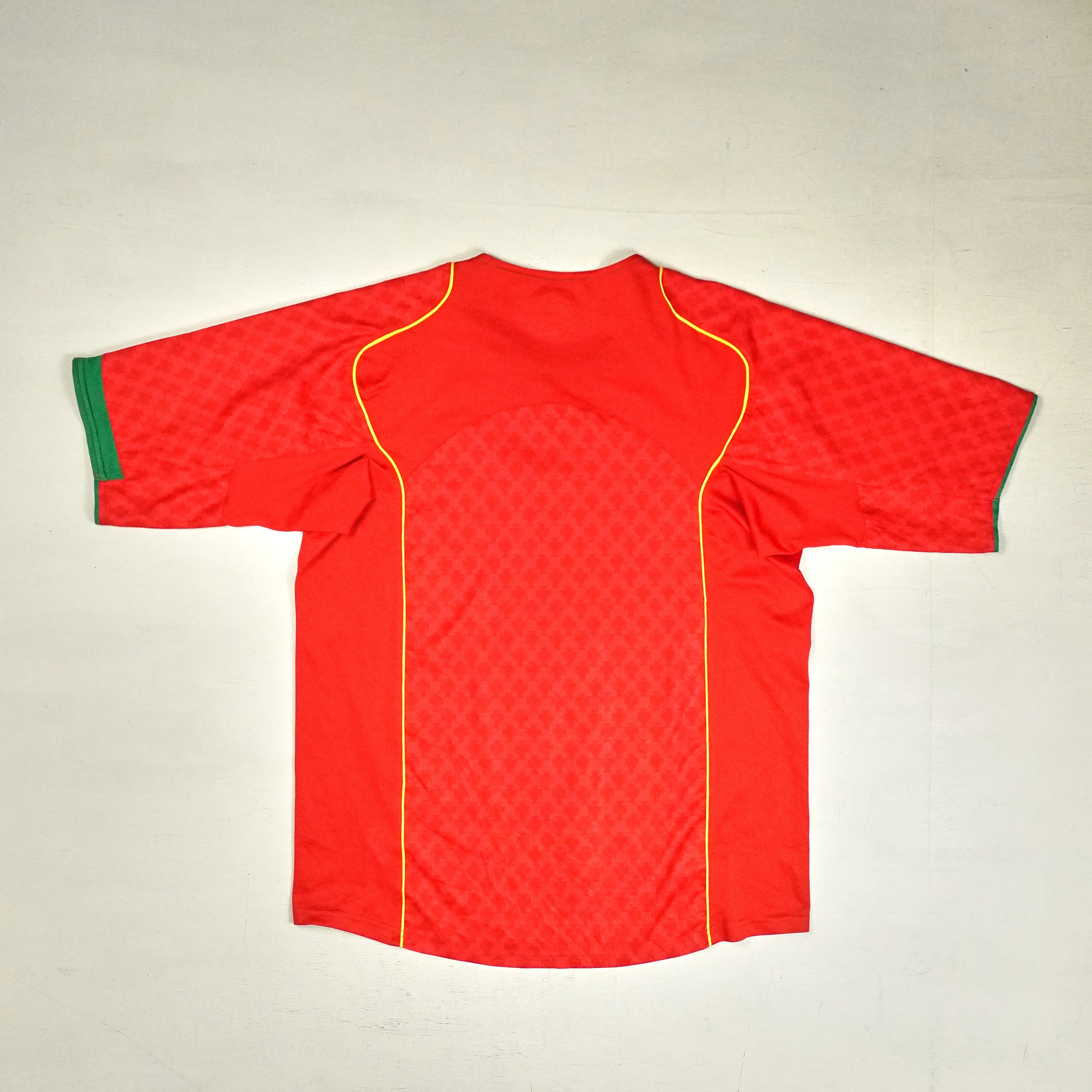 Portugal 2004-2006 Nike Home Jersey (L)