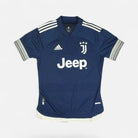 Juventus 2020 Adidas Away Jersey (S)