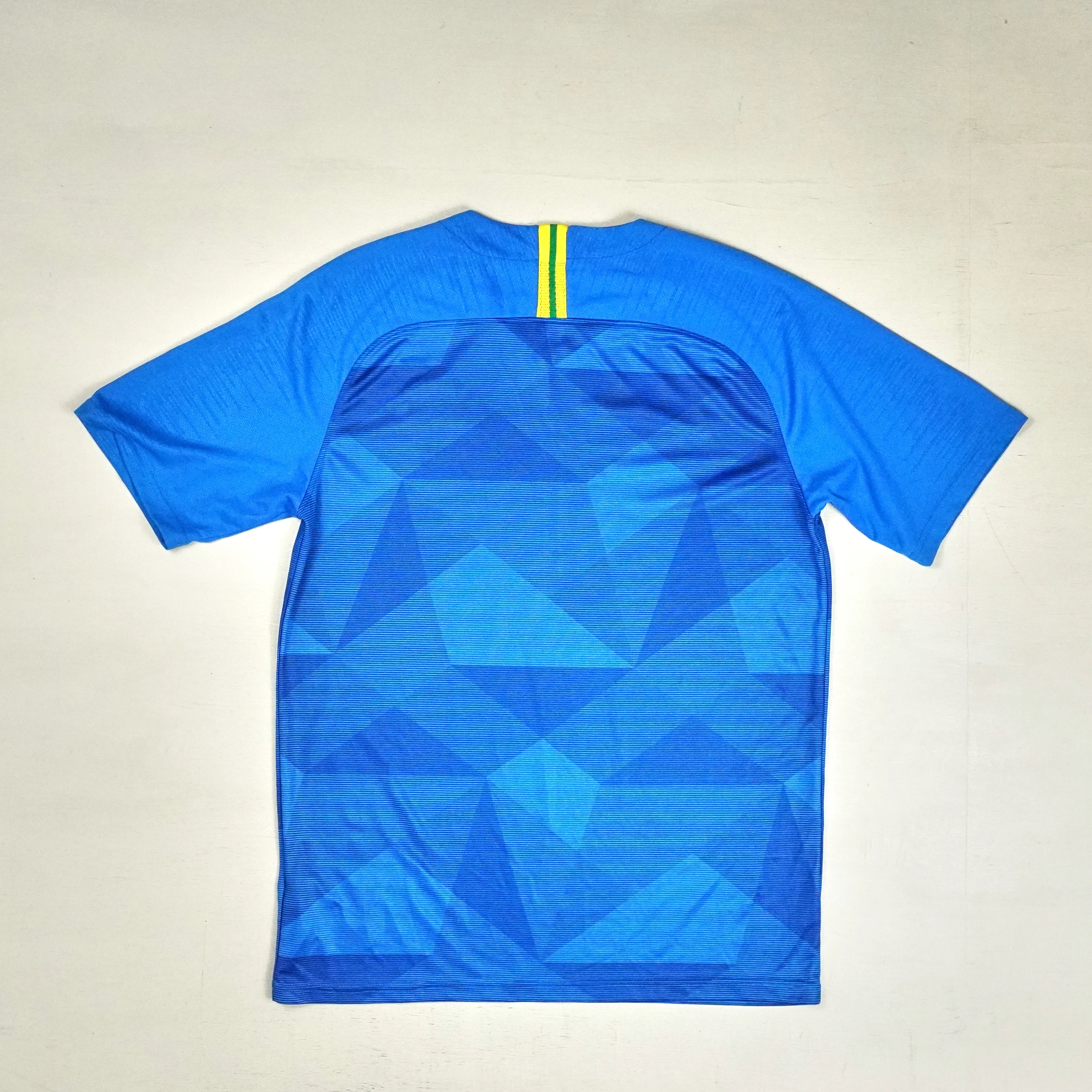 Brazil 2018 Nike Away Jersey (M)