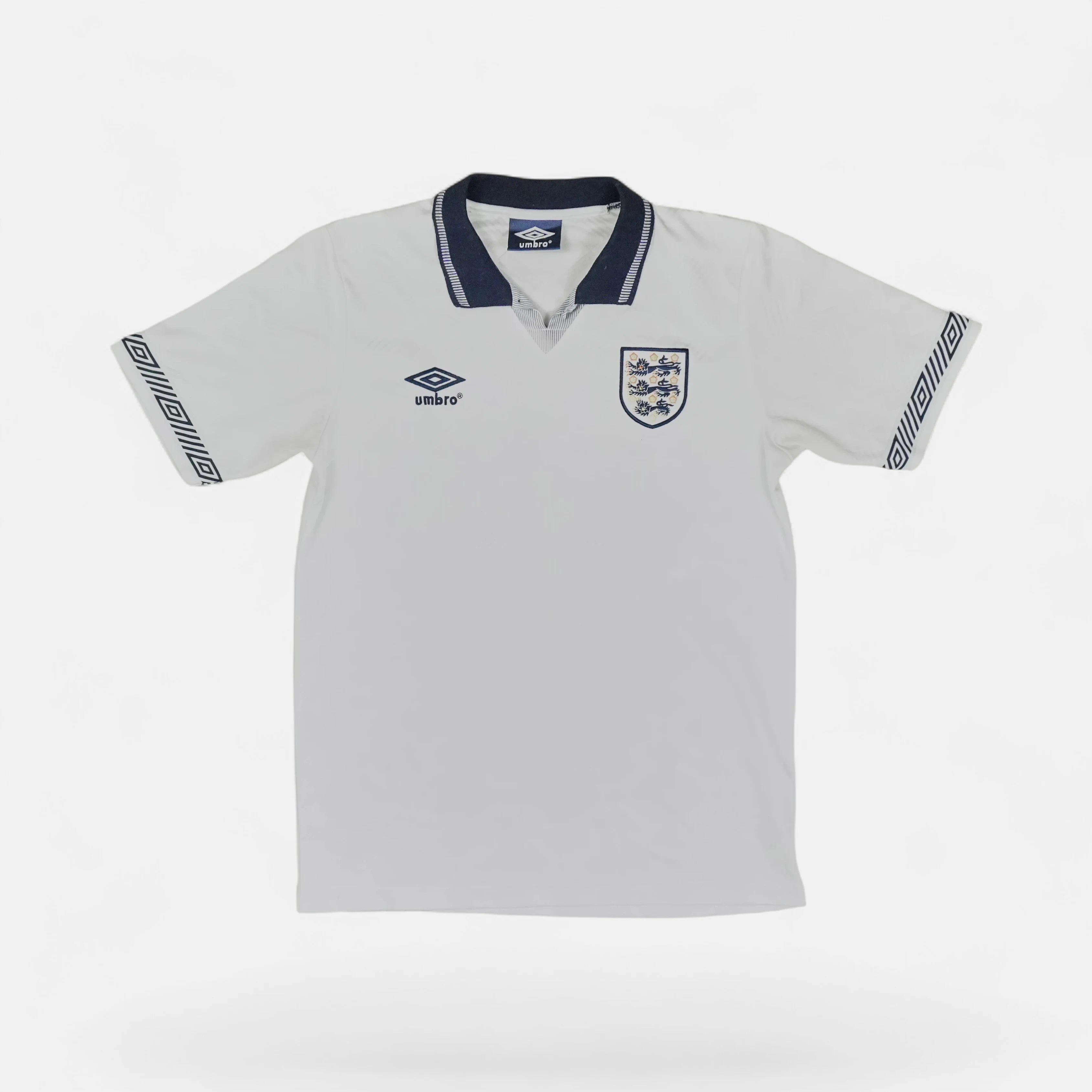 Vintage Umbro White England football jersey (S)