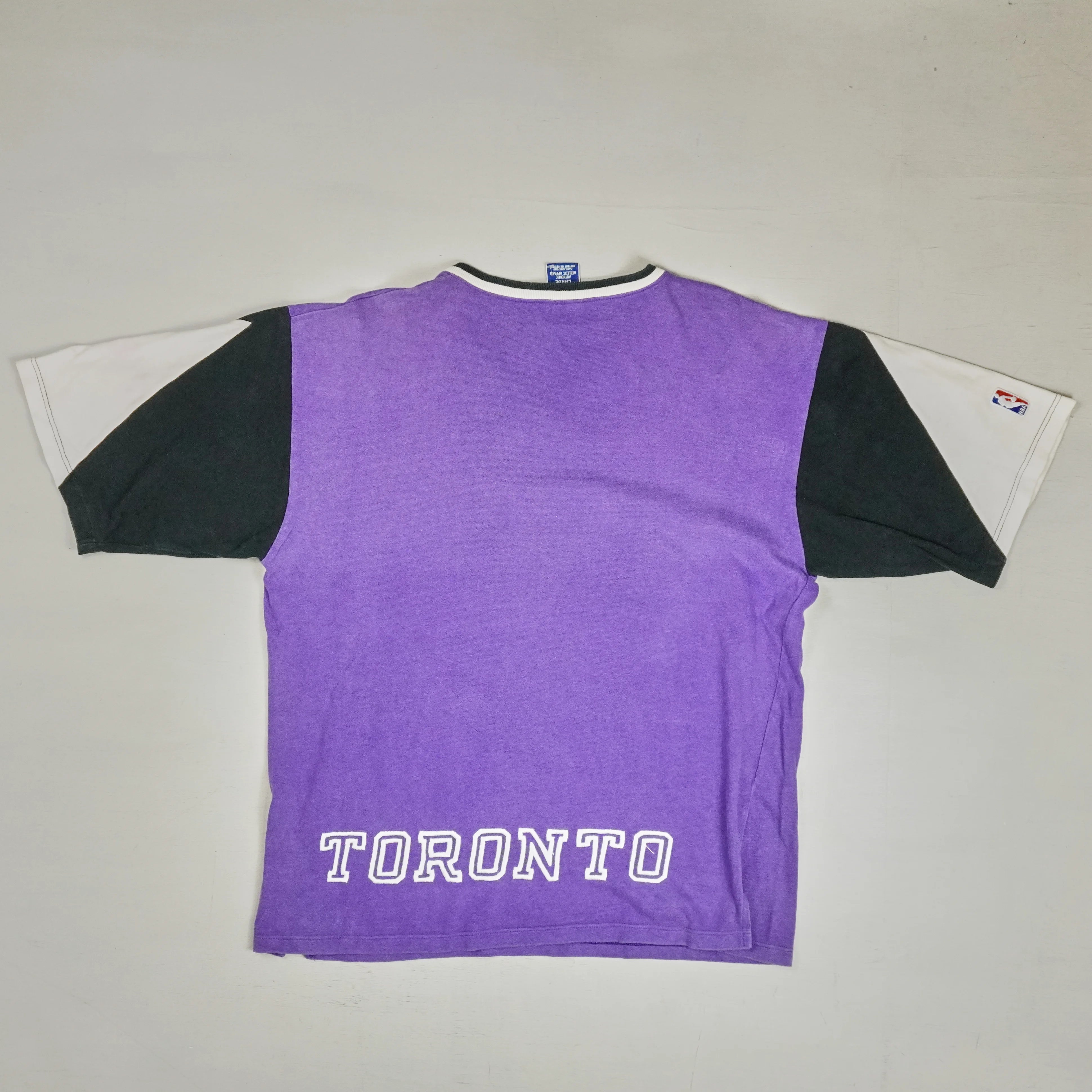 Vintage Baskbetball Toronto Purple T-shirt (XL)