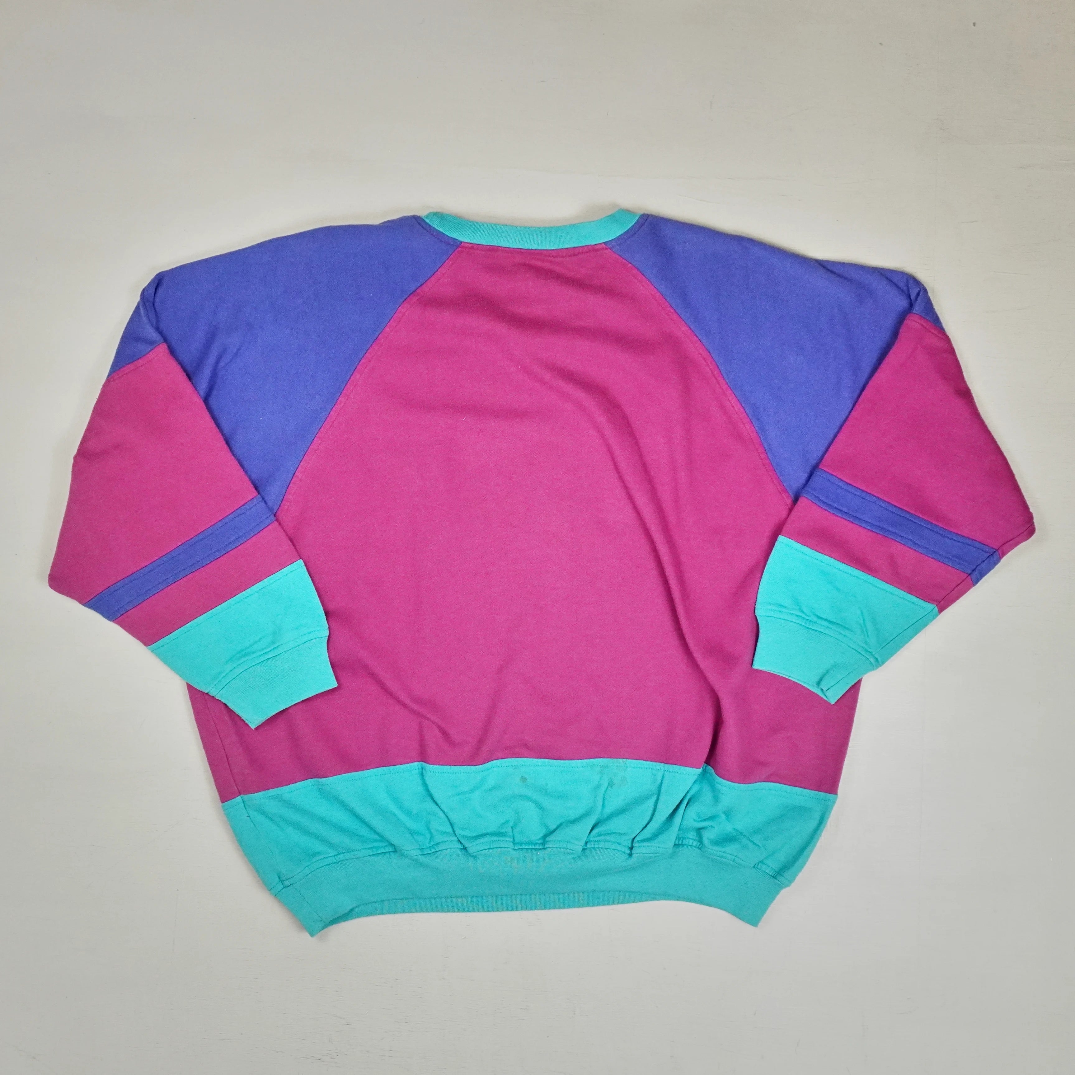 Vintage Pink Sweatshirt / crewneck jumper (XL)