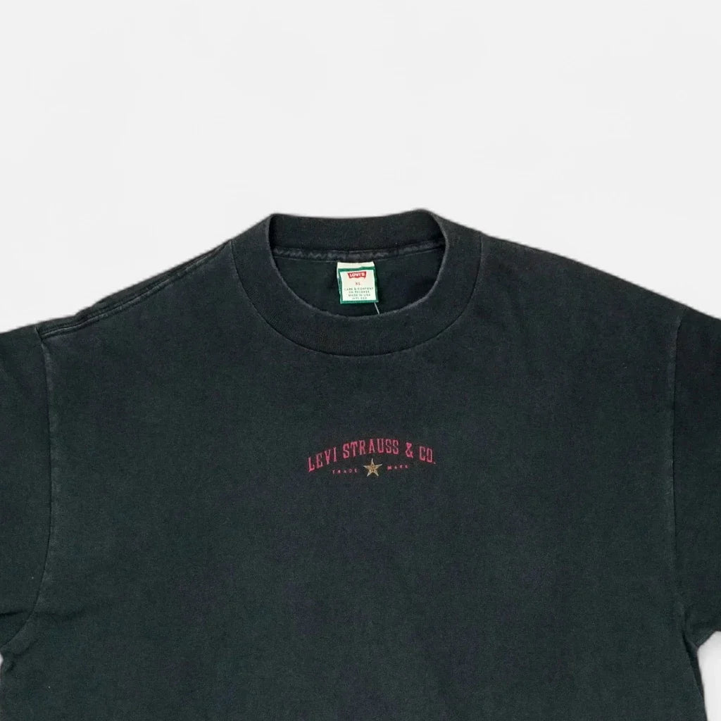 Vintage Levi's Black T-shirt (XL)