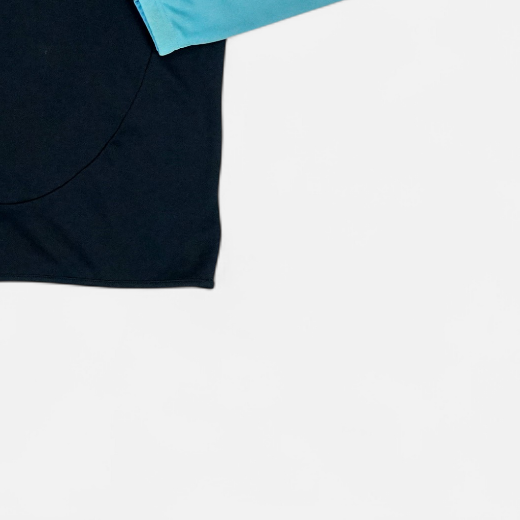 Vintage Adidas Blue Sweatshirt (L)