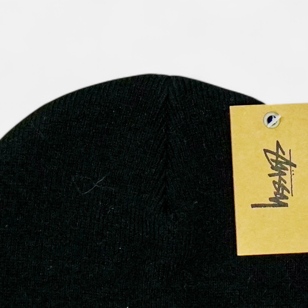 Vintage Stüssy Black Beanie (One Size Fits All)