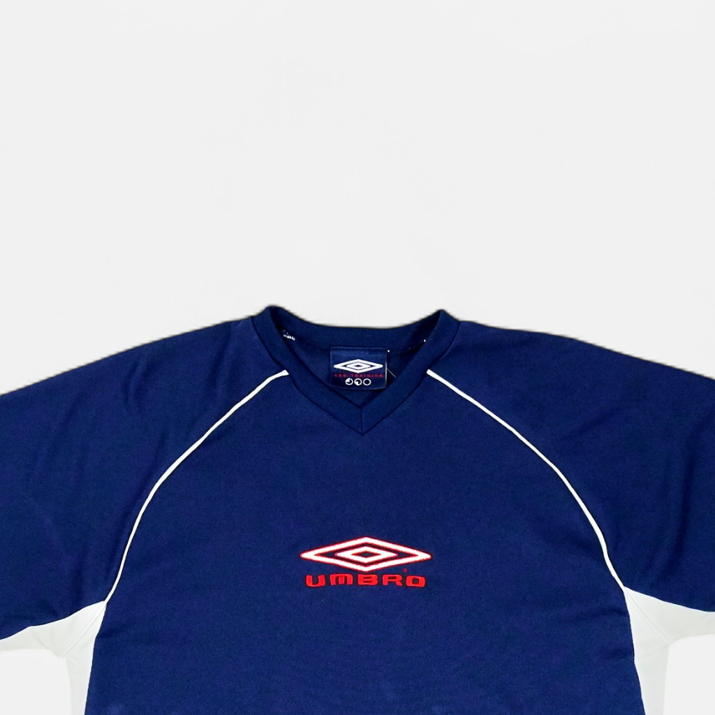 Vintage Umbro Blue T-shirt (L)