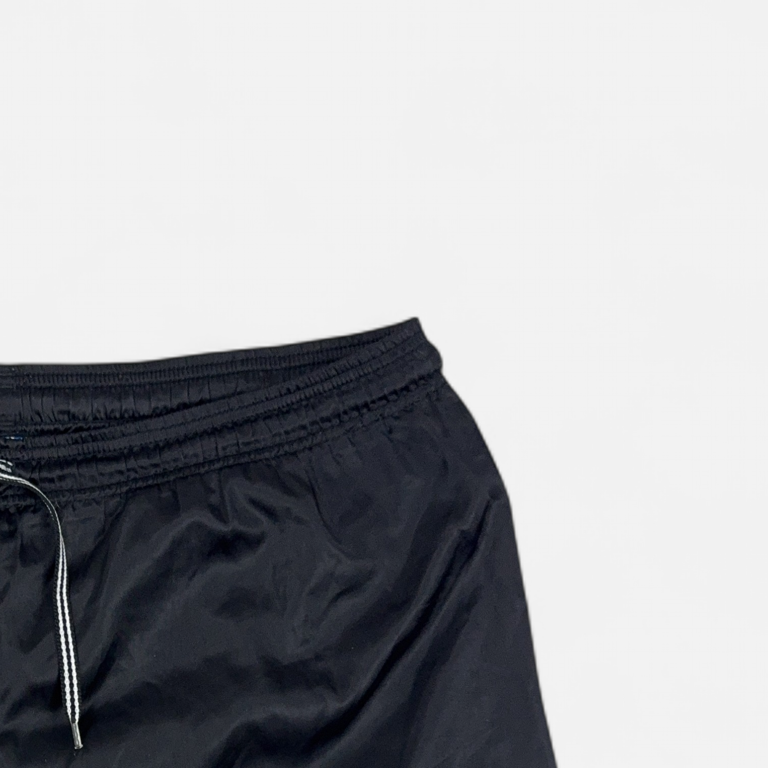 Vintage Adidas Black Shorts (M) detail