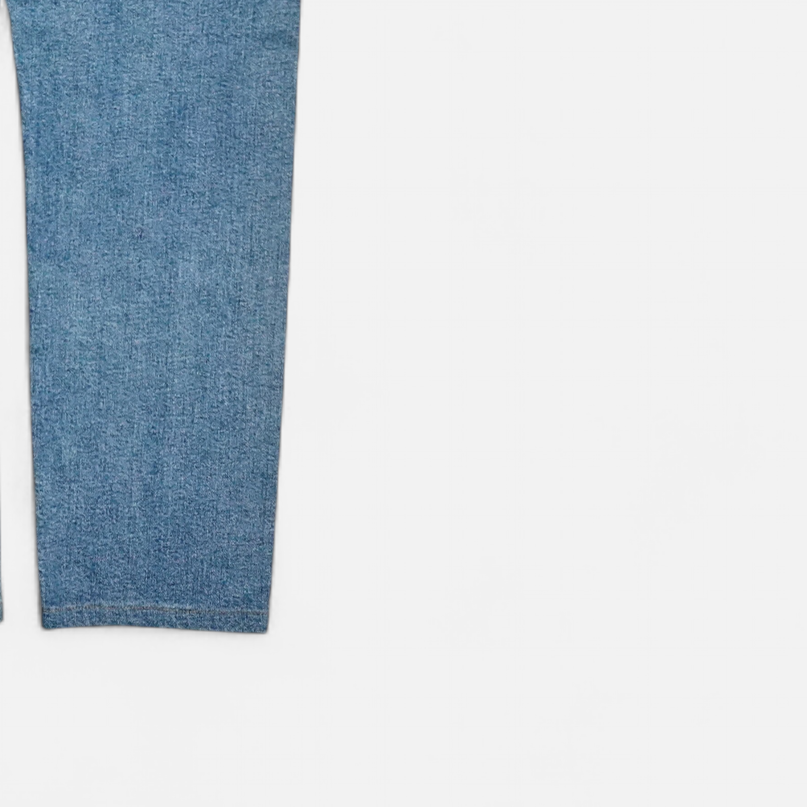 Vintage Levi's Blue Jeans (W32 L32)