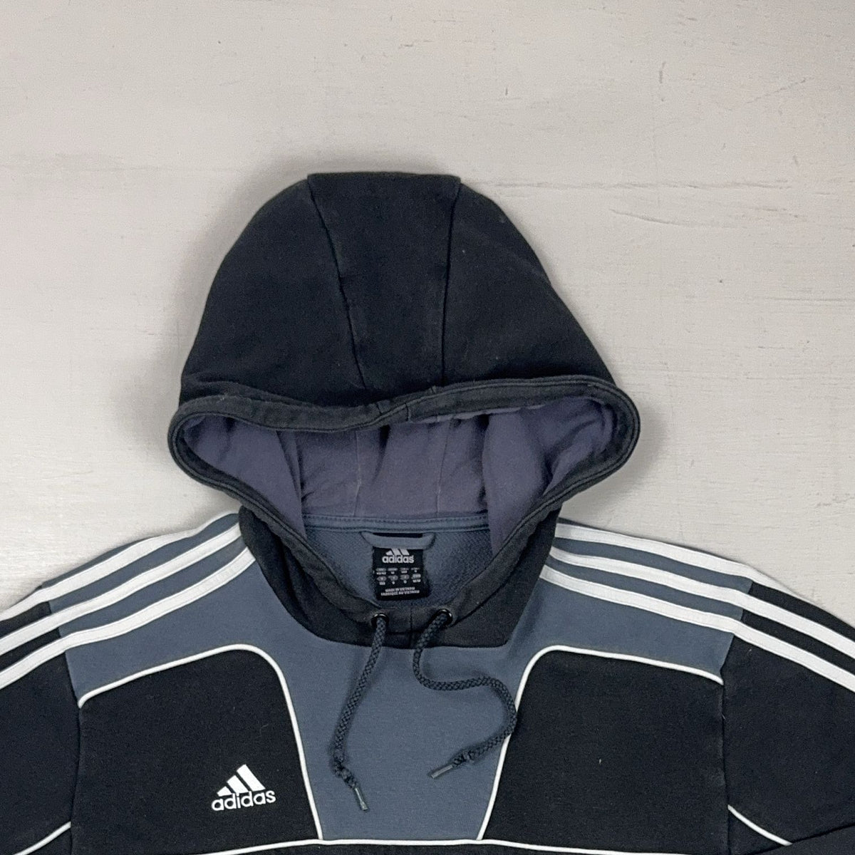 Vintage Adidas Black Hoodie (M)