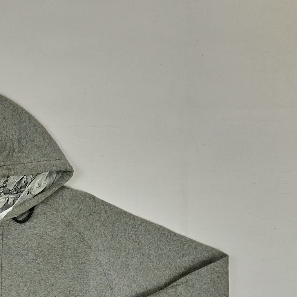Vintage Carhartt Grey Hoodie (L)