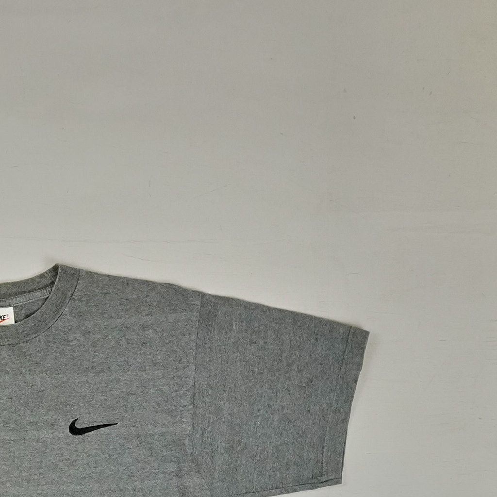 Vintage Nike Grey T-shirt (M)