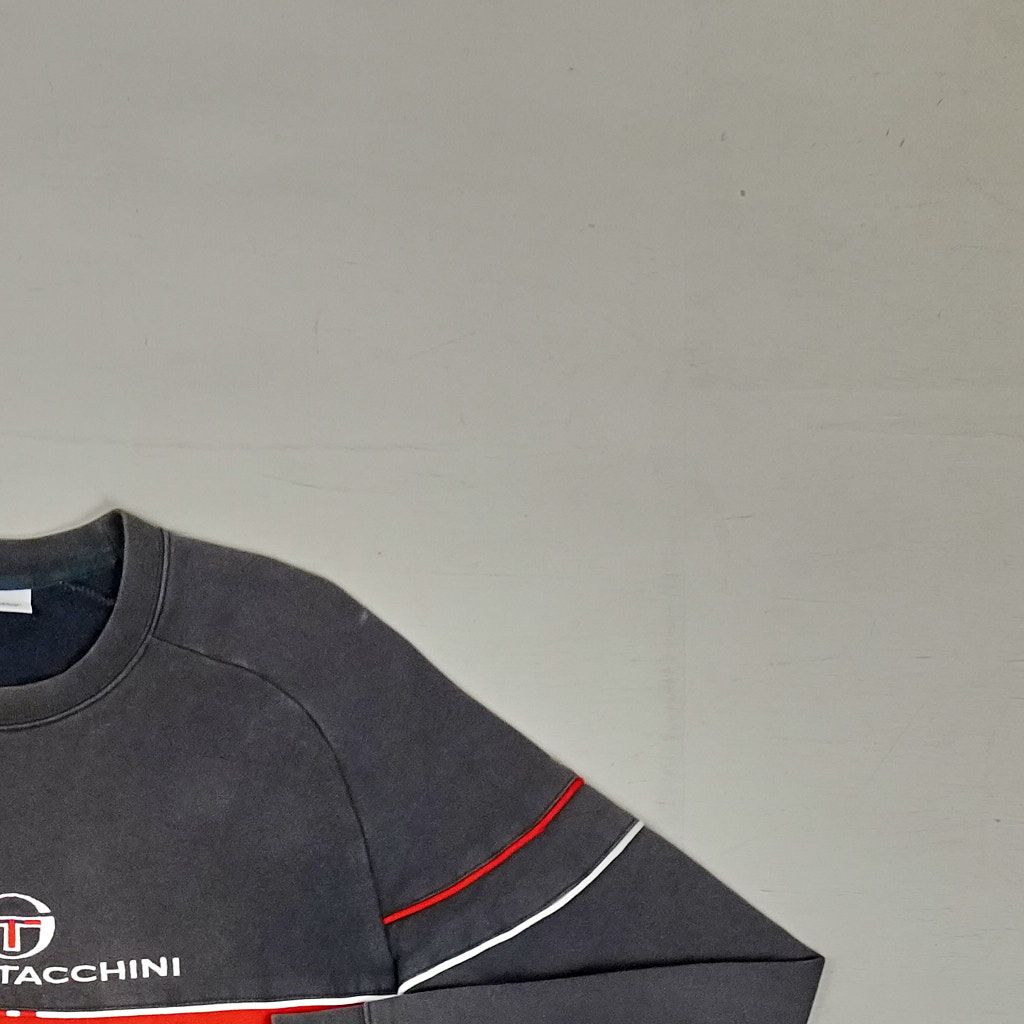 Vintage Sergio Tacchini Grey Sweatshirt (M)