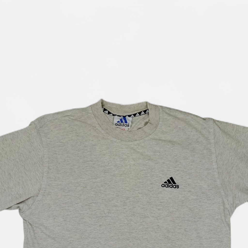 Vintage Adidas Grey T-shirt (M)