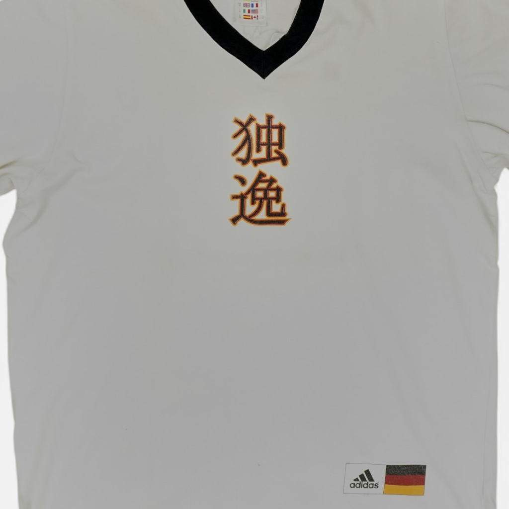 Vintage Adidas White T-shirt (M)
