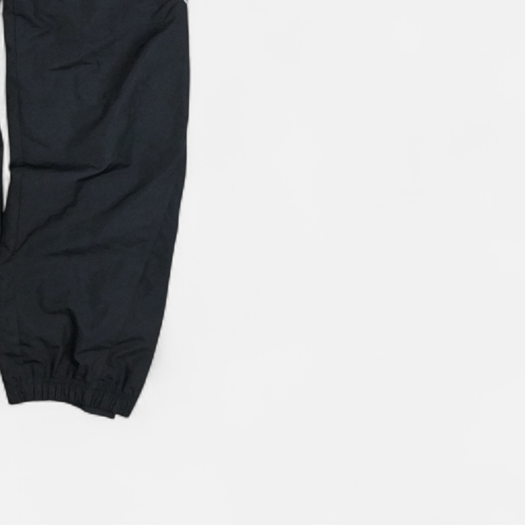 Vintage Nike Black Tracksuit Bottoms (S)
