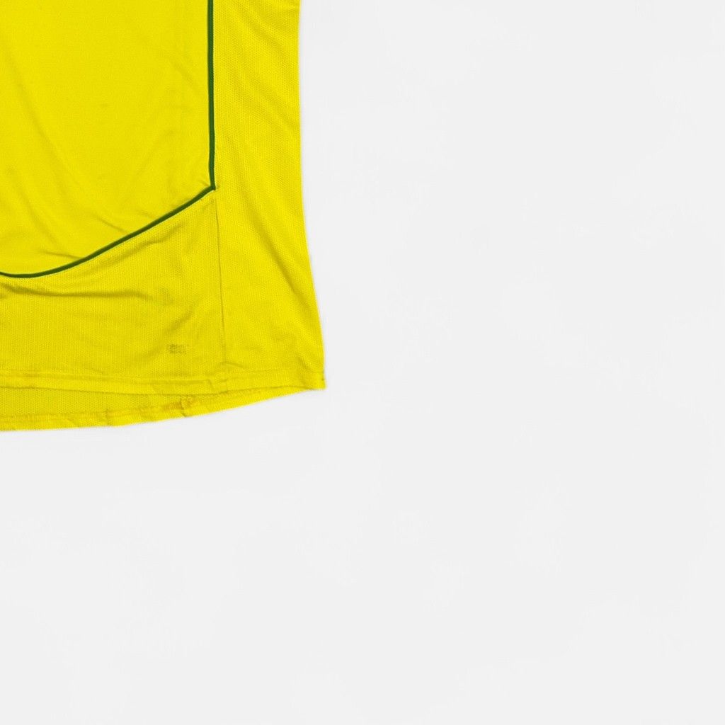 Brazil 2004 - 2006 Nike Jersey (L)
