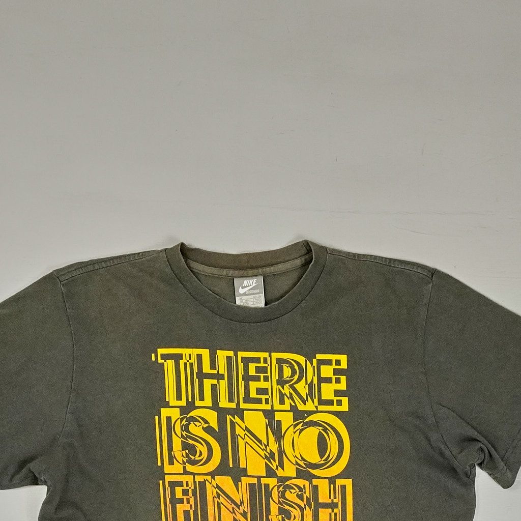Vintage Nike Grey T-shirt (M)