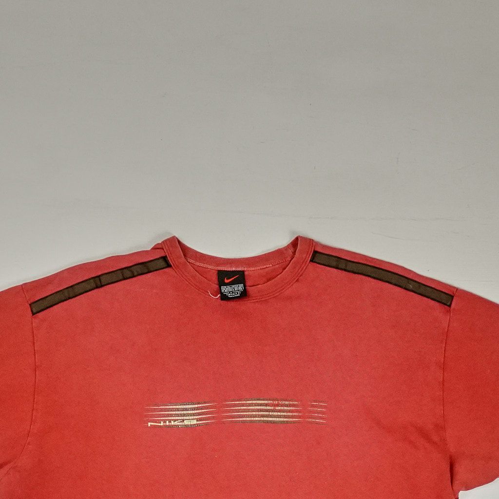 Vintage Nike Red T-shirt (L)