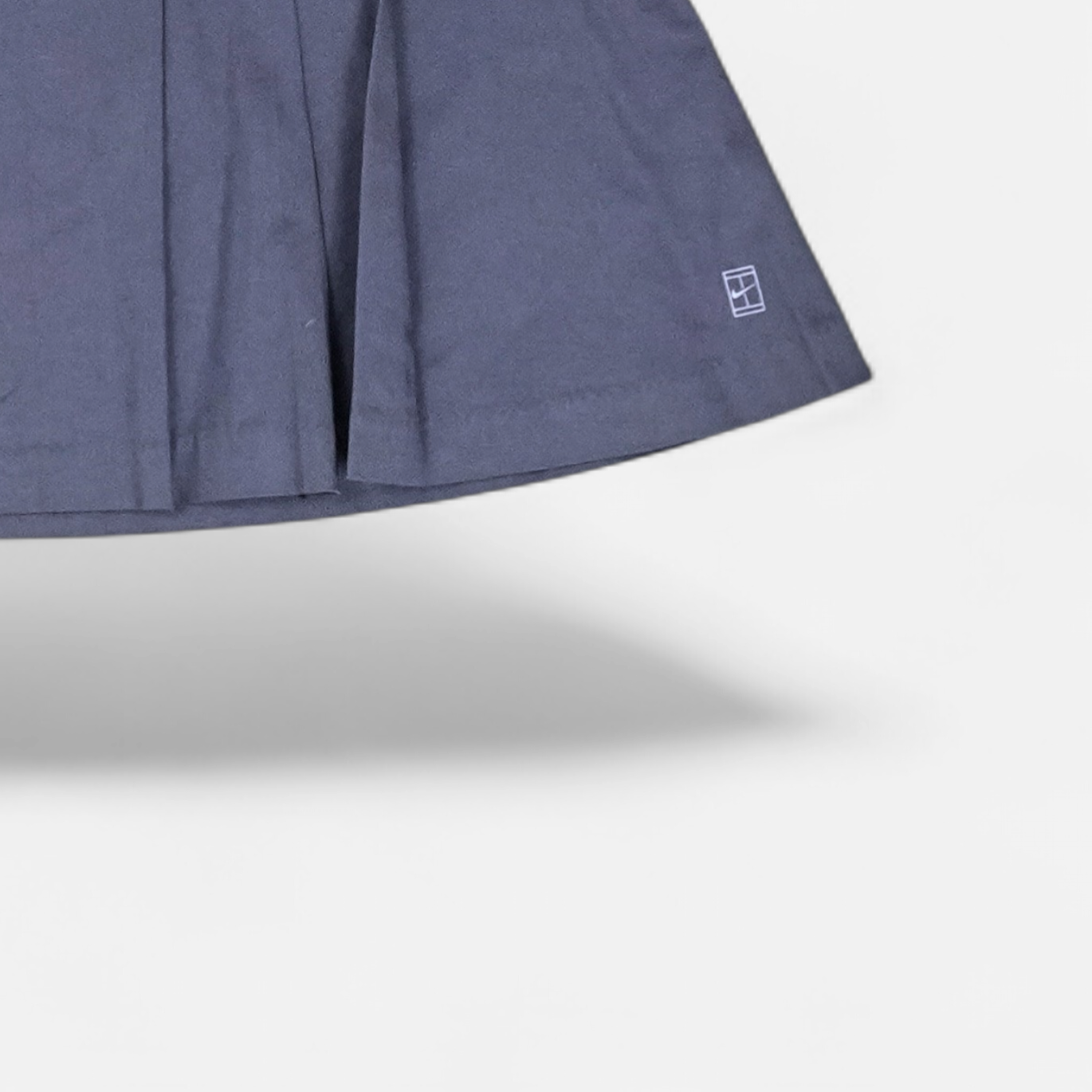 Vintage Nike Grey Skirt (S)