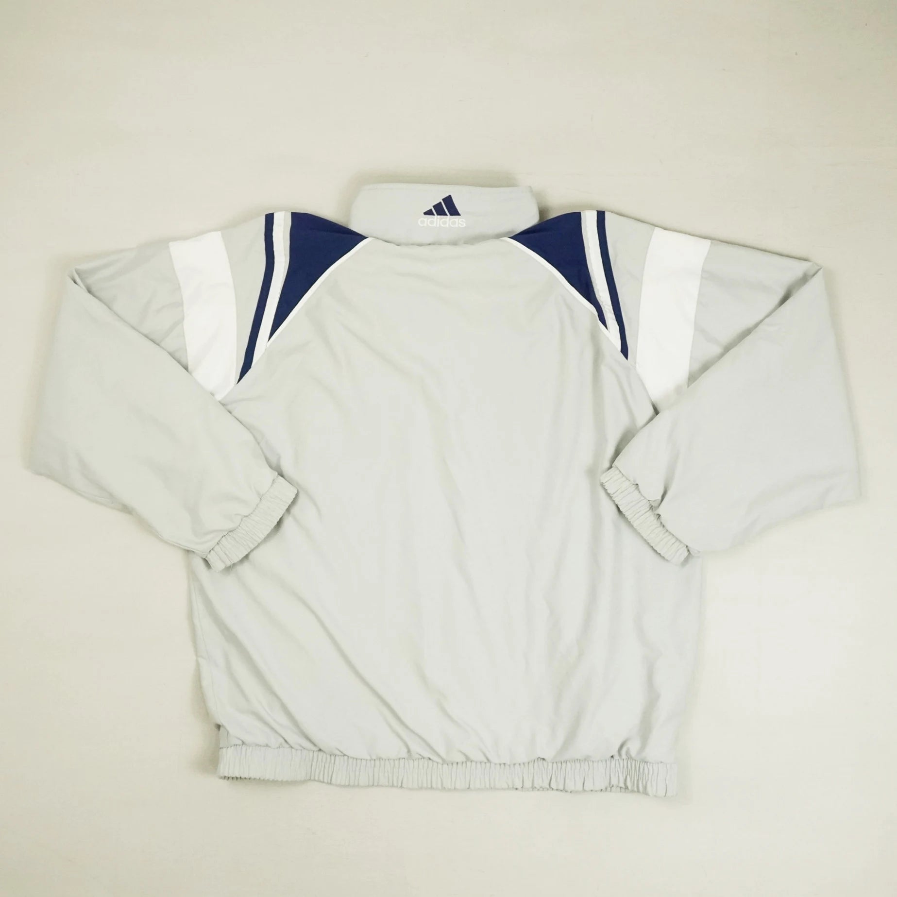 Vintage Adidas Gray Trackjacket (L)