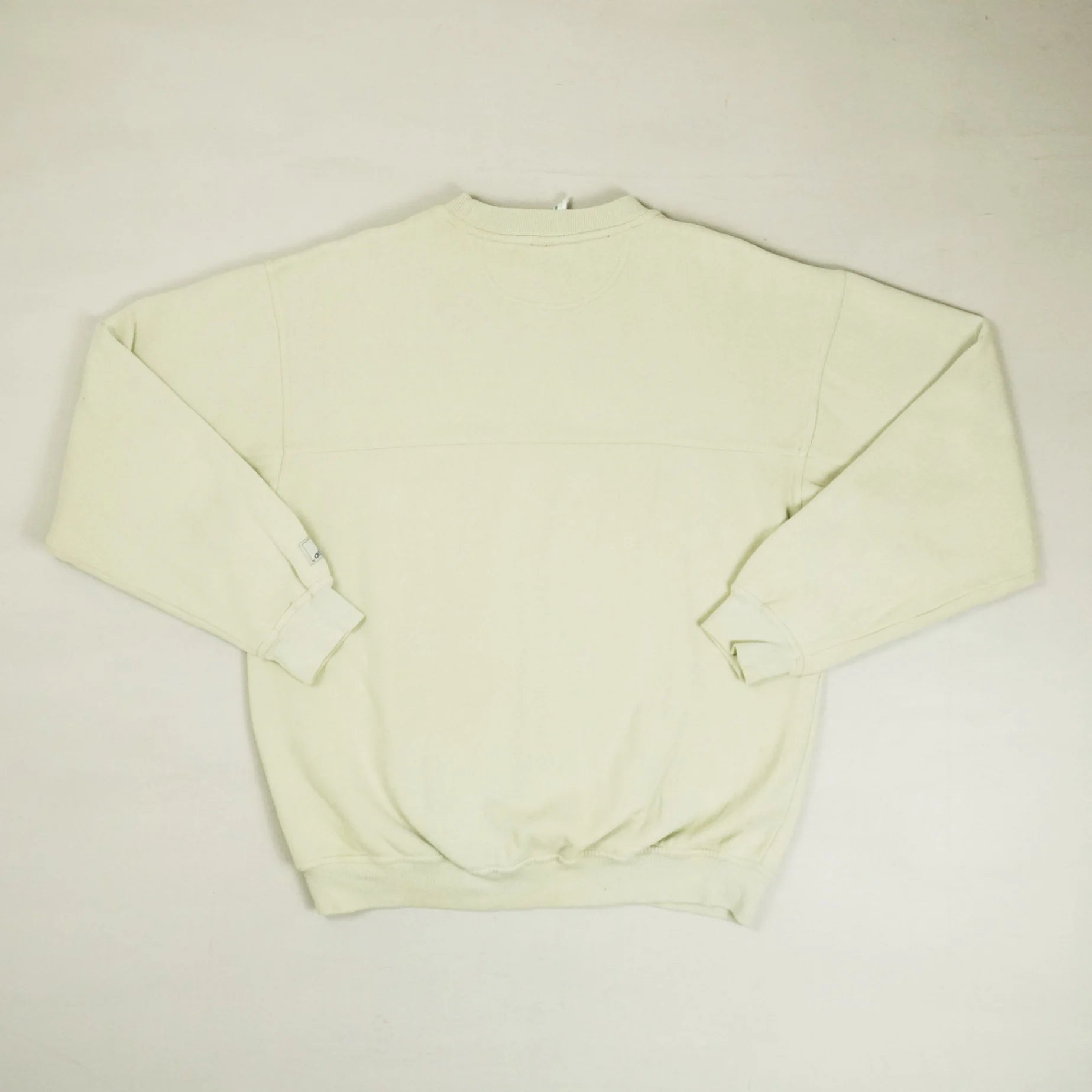 Vintage Adidas Beige Sweatshirt (M)