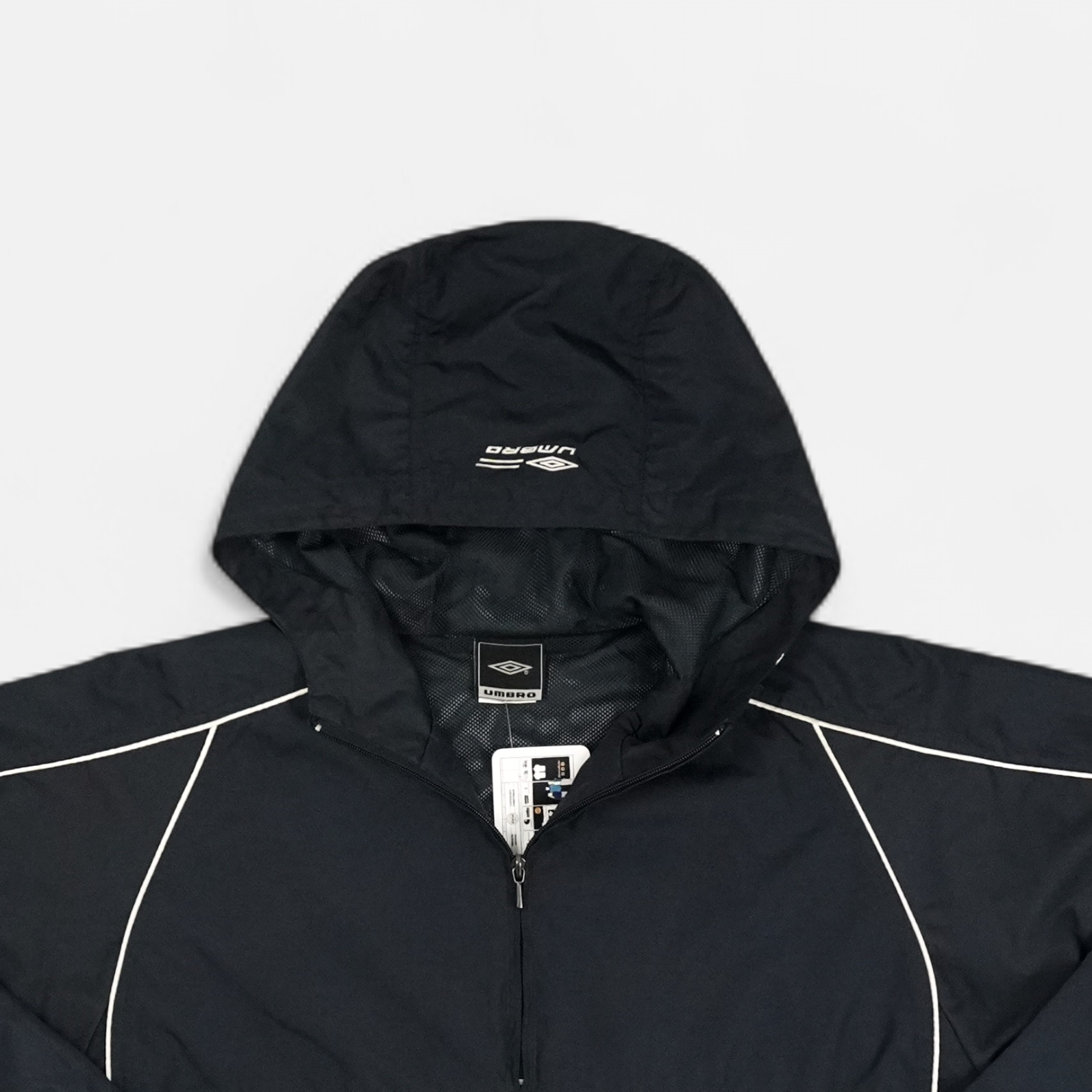 Vintage Umbro Black 1/4 Zip (L)