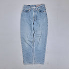 Vintage Levi's Blue Jeans (W32 L32)