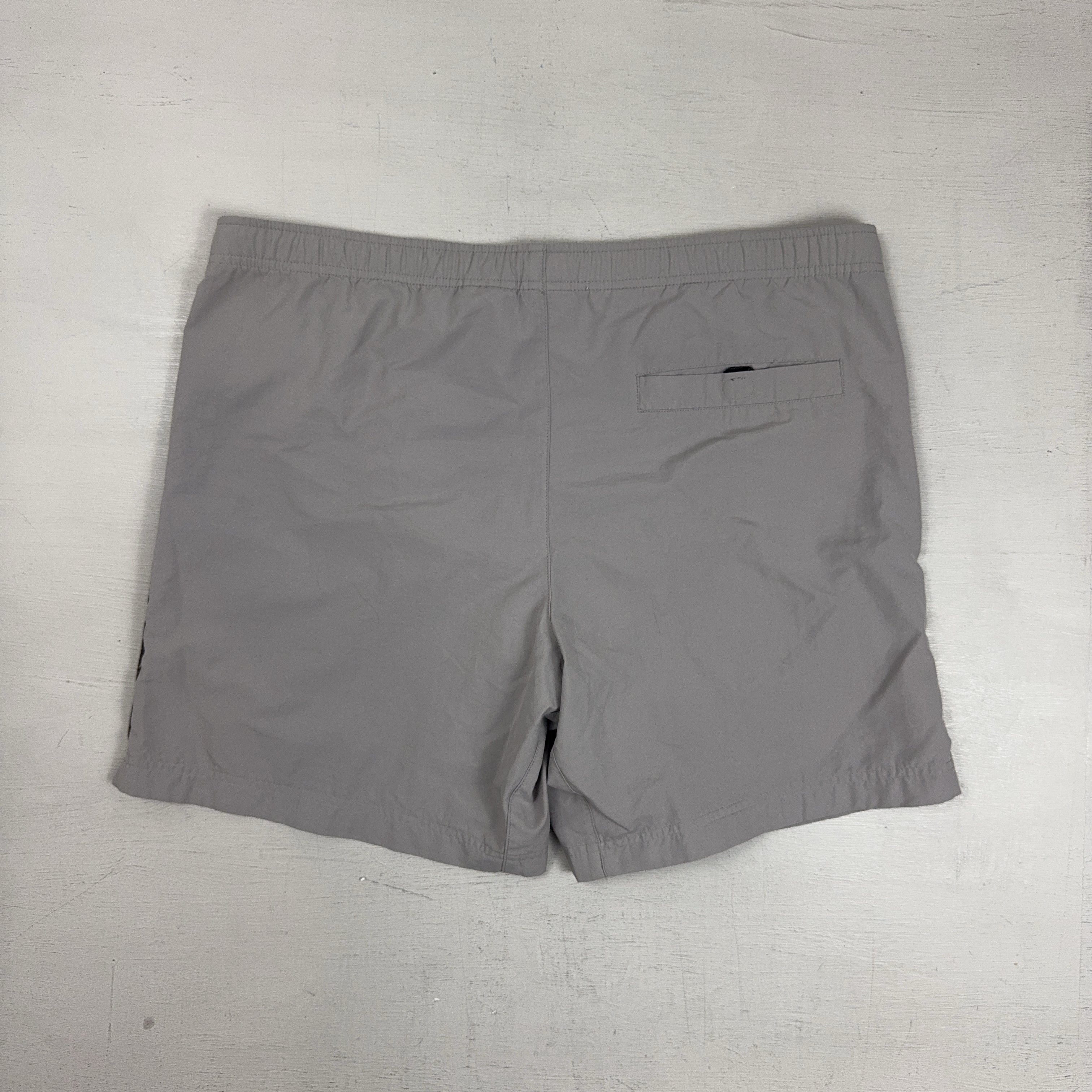 Vintage Nike Grey Shorts (M)