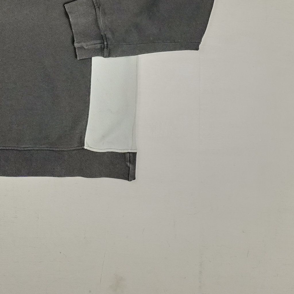 Vintage Adidas Grey Sweatshirt (L)