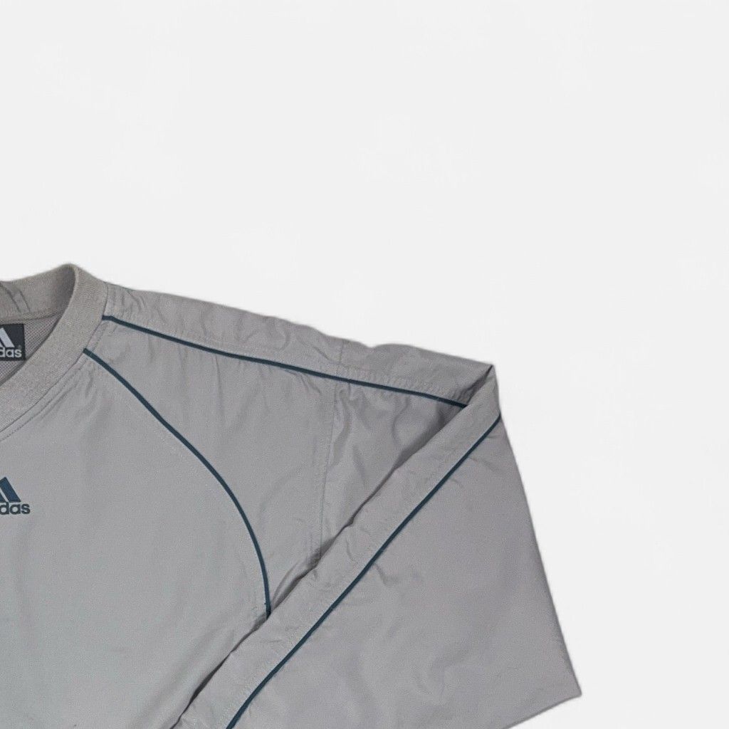 Vintage Adidas Grey Sweatshirt (L)