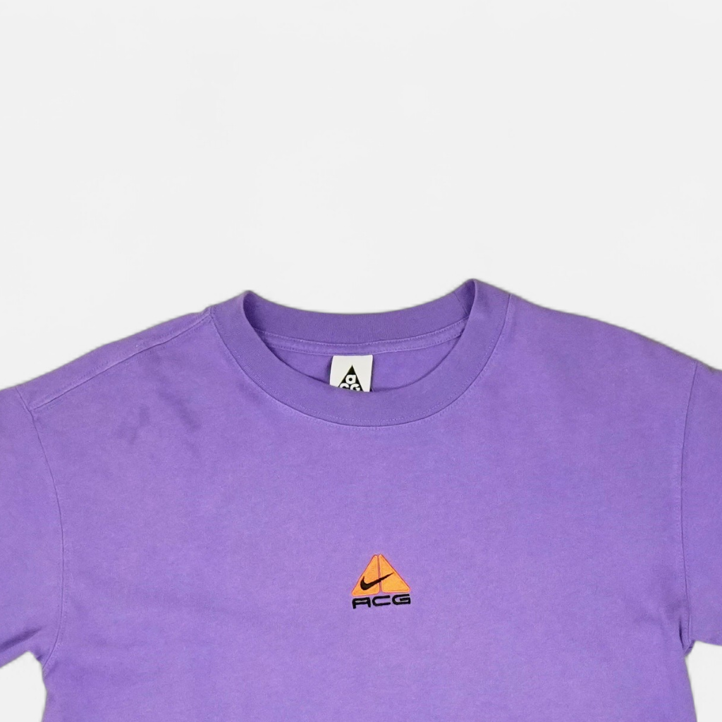 Vintage Nike Acg Purple T-shirt (XS)